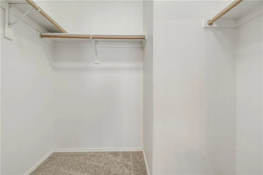 Single Family Residence For Rent in Collin County , 1302 Heather Brook Drive, Allen, Texas 75002, 3 Bedroom, 2 Bathroom, 2 Garage spaces, 2,260 Sqft, built in 2001, mls#21400366, Real Estate Agent in Allen, Homes For Rent in Collin county, Homes For Rent in Allen, Realtor in Allen Texas, Real Estate Brokerage Independent Realty Texas, Luminita Cordes Realtor