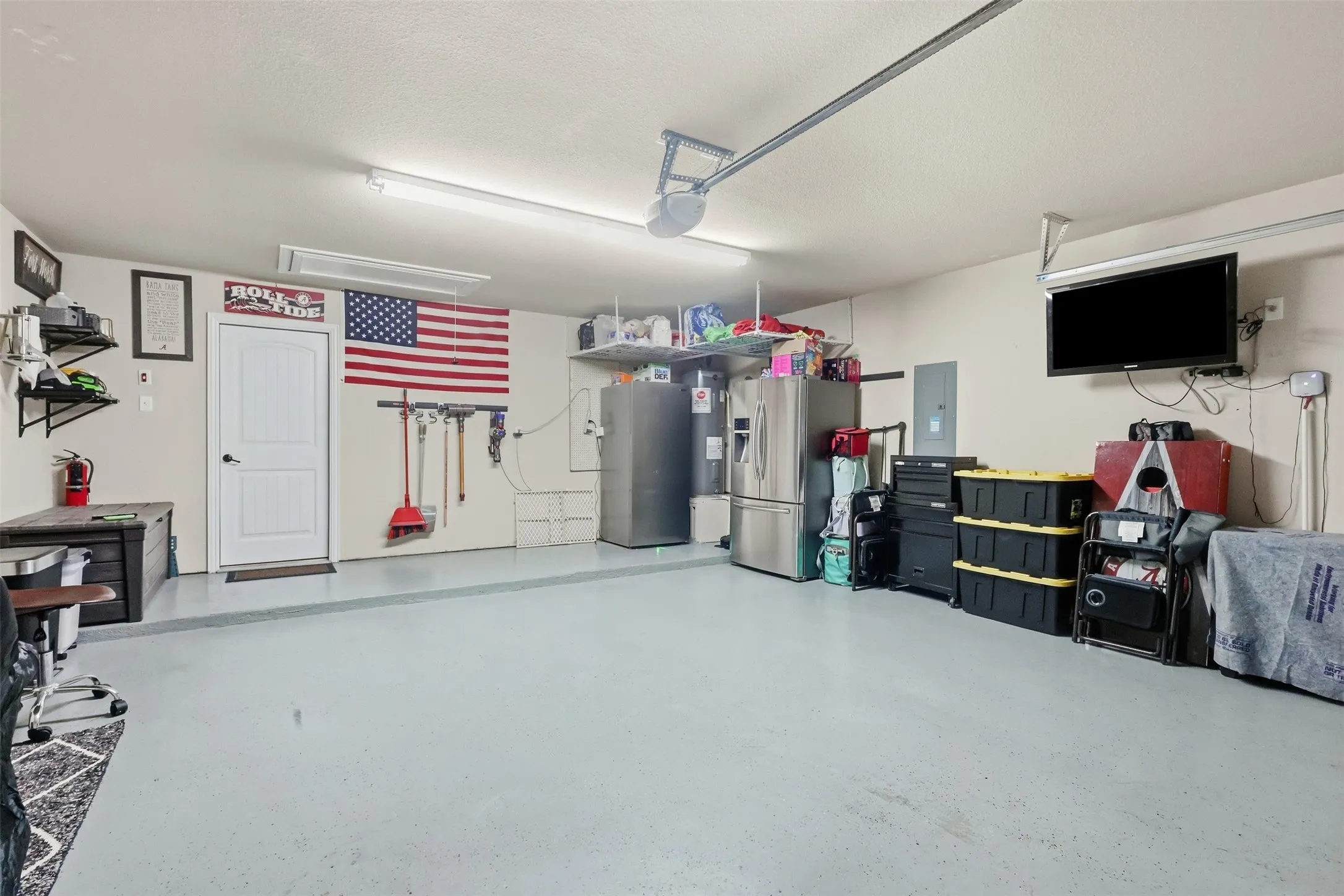 Single Family Residence For Sale in Tarrant County , 3956 Hollow Lake, Roanoke, Texas 76262, 3 Bedroom, 2 Bathroom, 2 Garage spaces, 2,103 Sqft, built in 2013, mls#21400379, Real Estate Agent in Roanoke, Homes For Sale in Tarrant county, Homes For Sale in Roanoke, Realtor in Roanoke Texas, Real Estate Brokerage Independent Realty Texas, Luminita Cordes Realtor