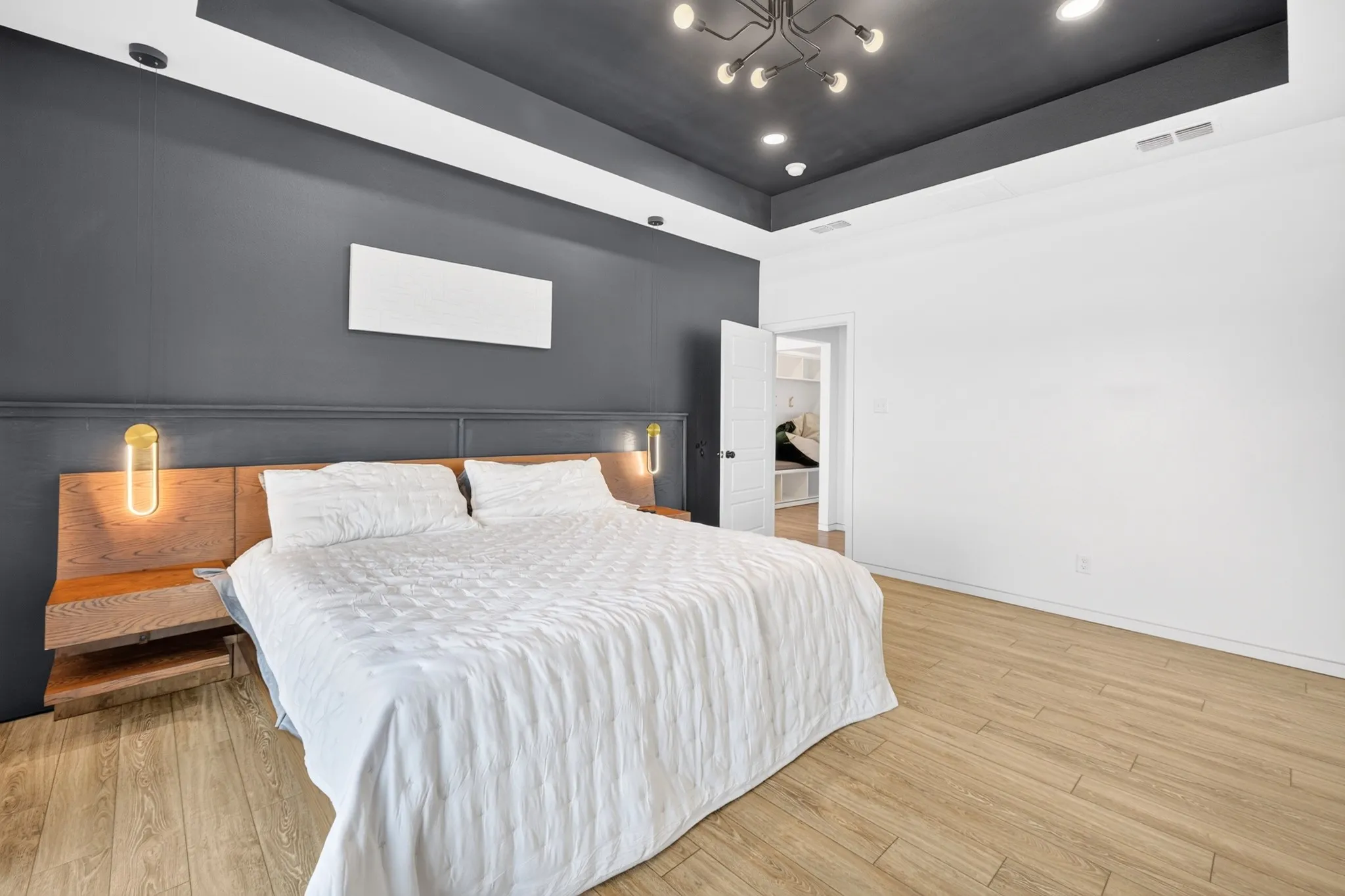 Single Family Residence For Sale in Taylor County , 218 Spring Gap Avenue, Abilene, Texas 79606, 4 Bedroom, 3 Bathroom, 3 Garage spaces, 2,470 Sqft, built in 2020, mls#21391928, Real Estate Agent in Abilene, Homes For Sale in Taylor county, Homes For Sale in Abilene, Realtor in Abilene Texas, Real Estate Brokerage Independent Realty Texas, Luminita Cordes Realtor