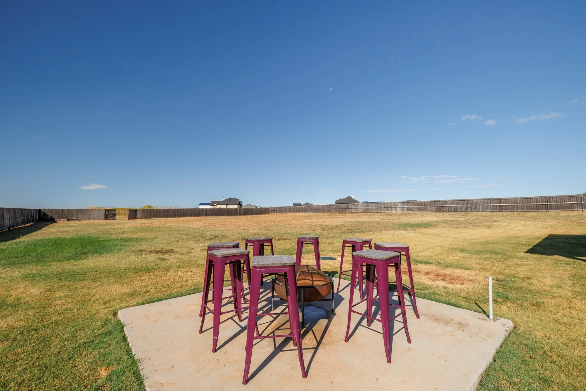 Single Family Residence For Sale in Taylor County , 218 Spring Gap Avenue, Abilene, Texas 79606, 4 Bedroom, 3 Bathroom, 3 Garage spaces, 2,470 Sqft, built in 2020, mls#21391928, Real Estate Agent in Abilene, Homes For Sale in Taylor county, Homes For Sale in Abilene, Realtor in Abilene Texas, Real Estate Brokerage Independent Realty Texas, Luminita Cordes Realtor