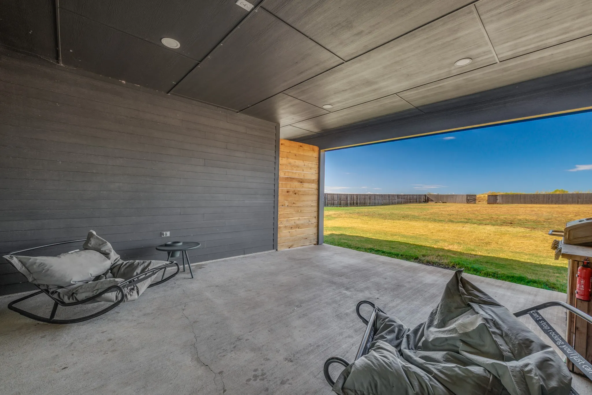Single Family Residence For Sale in Taylor County , 218 Spring Gap Avenue, Abilene, Texas 79606, 4 Bedroom, 3 Bathroom, 3 Garage spaces, 2,470 Sqft, built in 2020, mls#21391928, Real Estate Agent in Abilene, Homes For Sale in Taylor county, Homes For Sale in Abilene, Realtor in Abilene Texas, Real Estate Brokerage Independent Realty Texas, Luminita Cordes Realtor
