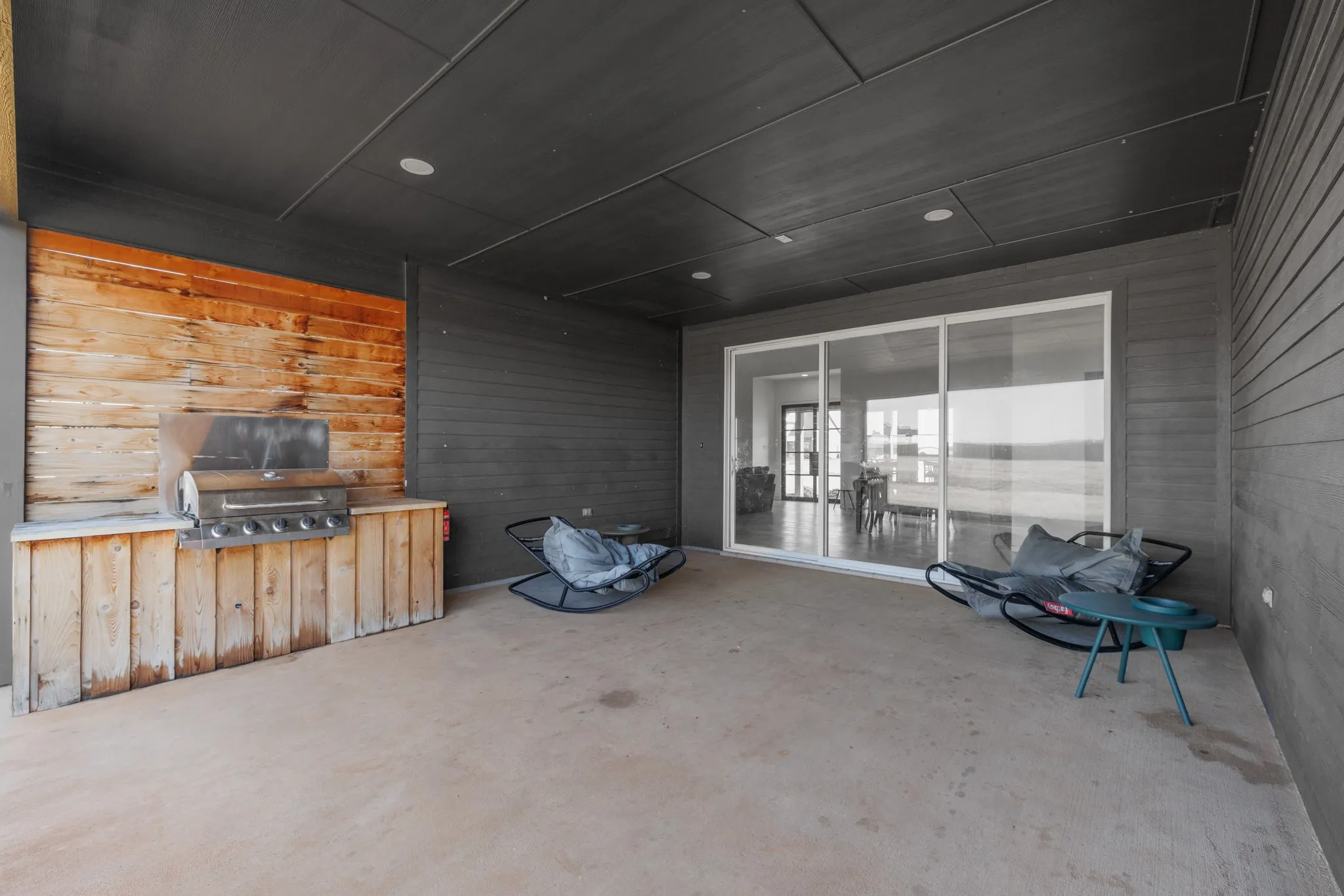 Single Family Residence For Sale in Taylor County , 218 Spring Gap Avenue, Abilene, Texas 79606, 4 Bedroom, 3 Bathroom, 3 Garage spaces, 2,470 Sqft, built in 2020, mls#21391928, Real Estate Agent in Abilene, Homes For Sale in Taylor county, Homes For Sale in Abilene, Realtor in Abilene Texas, Real Estate Brokerage Independent Realty Texas, Luminita Cordes Realtor