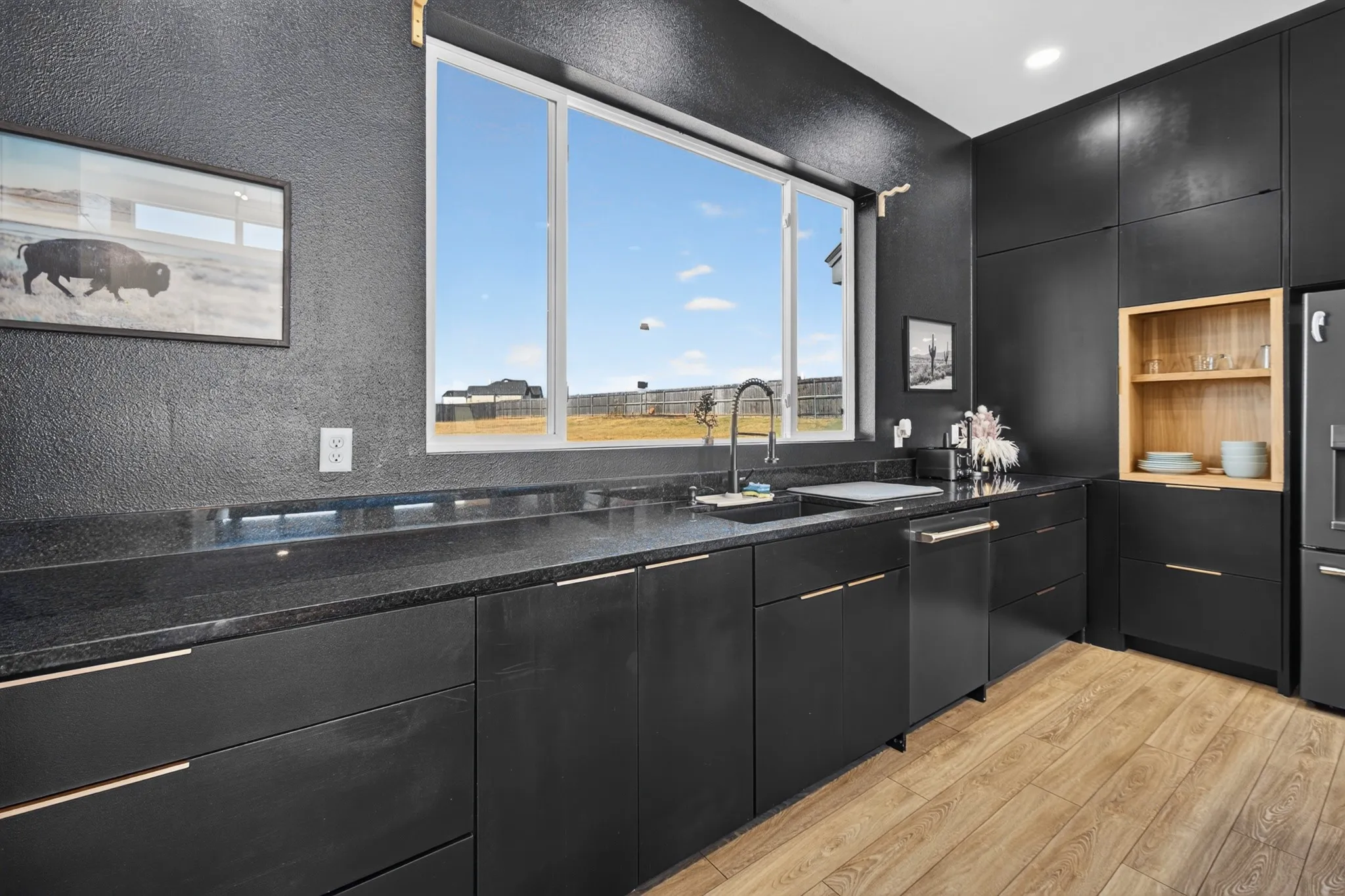 Single Family Residence For Sale in Taylor County , 218 Spring Gap Avenue, Abilene, Texas 79606, 4 Bedroom, 3 Bathroom, 3 Garage spaces, 2,470 Sqft, built in 2020, mls#21391928, Real Estate Agent in Abilene, Homes For Sale in Taylor county, Homes For Sale in Abilene, Realtor in Abilene Texas, Real Estate Brokerage Independent Realty Texas, Luminita Cordes Realtor