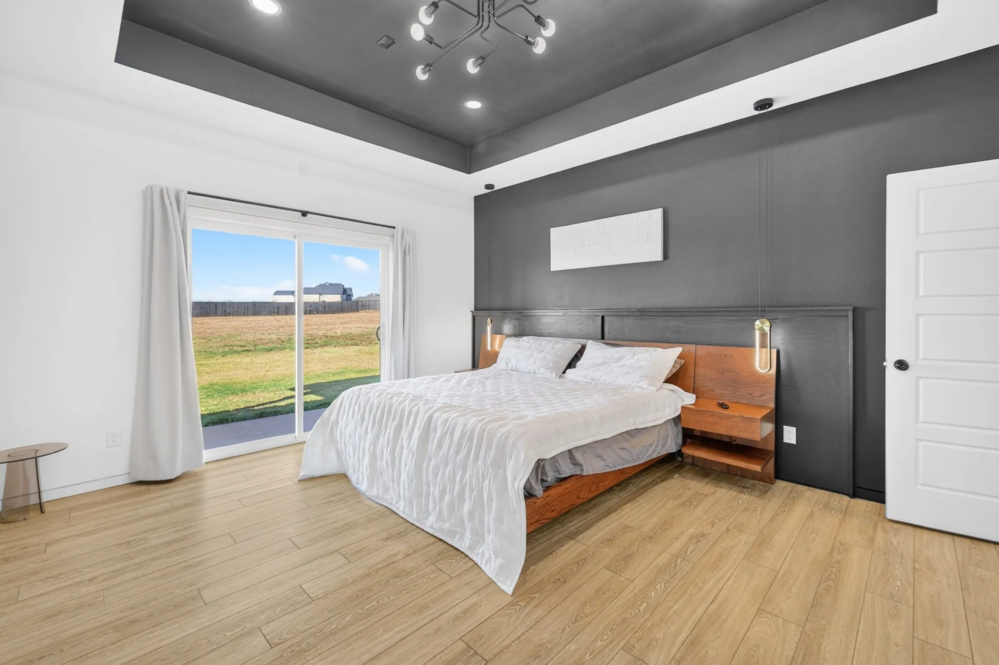 Single Family Residence For Sale in Taylor County , 218 Spring Gap Avenue, Abilene, Texas 79606, 4 Bedroom, 3 Bathroom, 3 Garage spaces, 2,470 Sqft, built in 2020, mls#21391928, Real Estate Agent in Abilene, Homes For Sale in Taylor county, Homes For Sale in Abilene, Realtor in Abilene Texas, Real Estate Brokerage Independent Realty Texas, Luminita Cordes Realtor