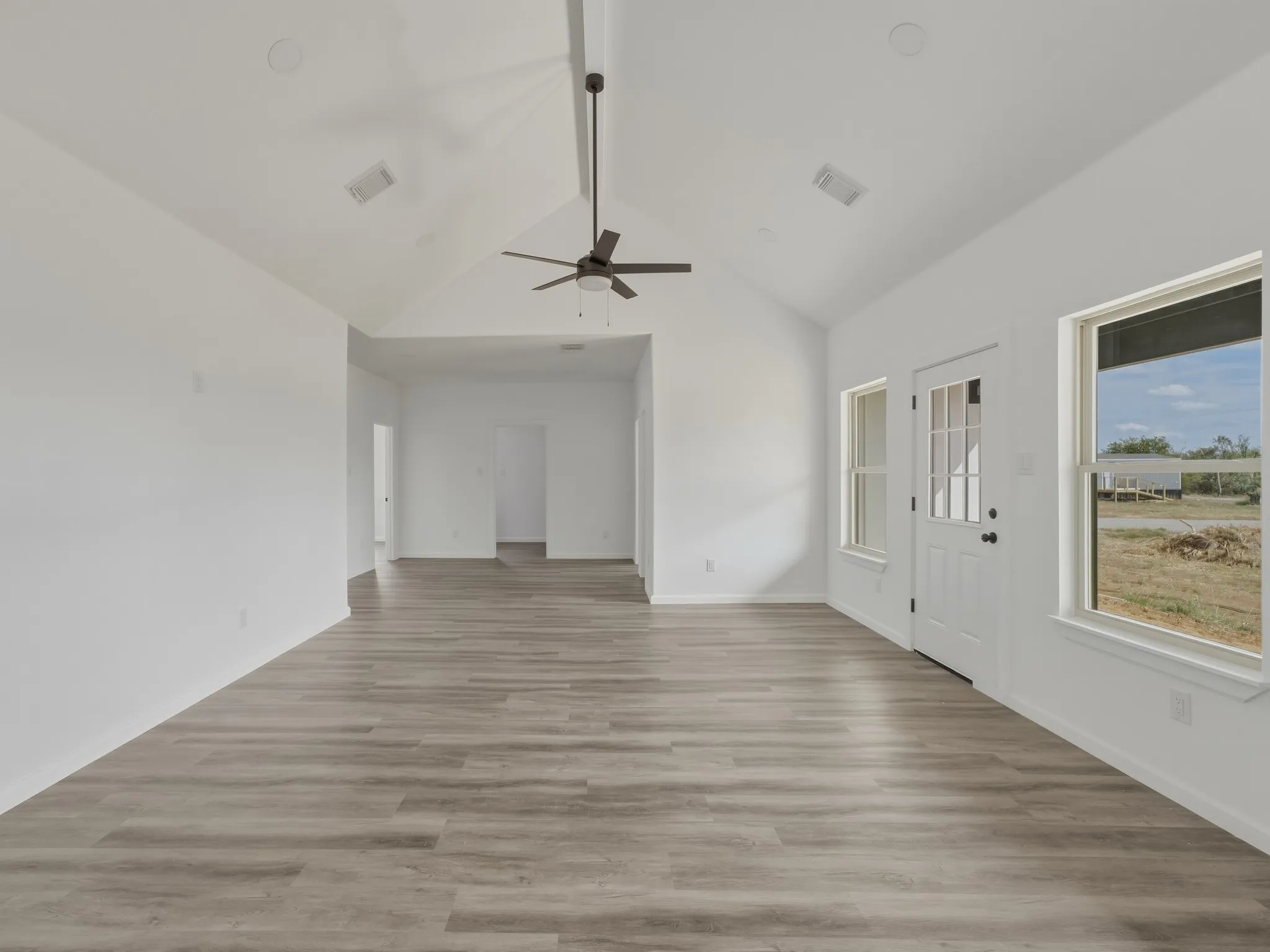 Single Family Residence For Sale in Wise County , 182 Brookview Drive, Bridgeport, Texas 76426, 3 Bedroom, 2 Bathroom, Garage spaces, 1,750 Sqft, built in 2026, mls#21400415, Real Estate Agent in Bridgeport, Homes For Sale in Wise county, Homes For Sale in Bridgeport, Realtor in Bridgeport Texas, Real Estate Brokerage Independent Realty Texas, Luminita Cordes Realtor