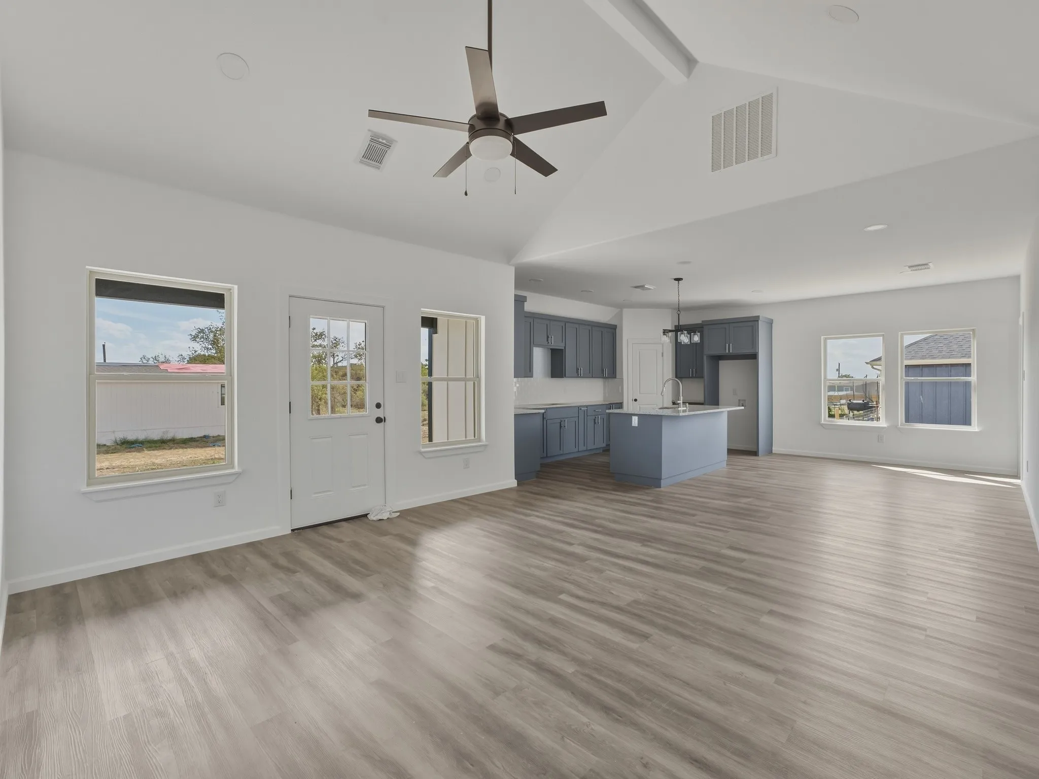 Single Family Residence For Sale in Wise County , 182 Brookview Drive, Bridgeport, Texas 76426, 3 Bedroom, 2 Bathroom, Garage spaces, 1,750 Sqft, built in 2026, mls#21400415, Real Estate Agent in Bridgeport, Homes For Sale in Wise county, Homes For Sale in Bridgeport, Realtor in Bridgeport Texas, Real Estate Brokerage Independent Realty Texas, Luminita Cordes Realtor