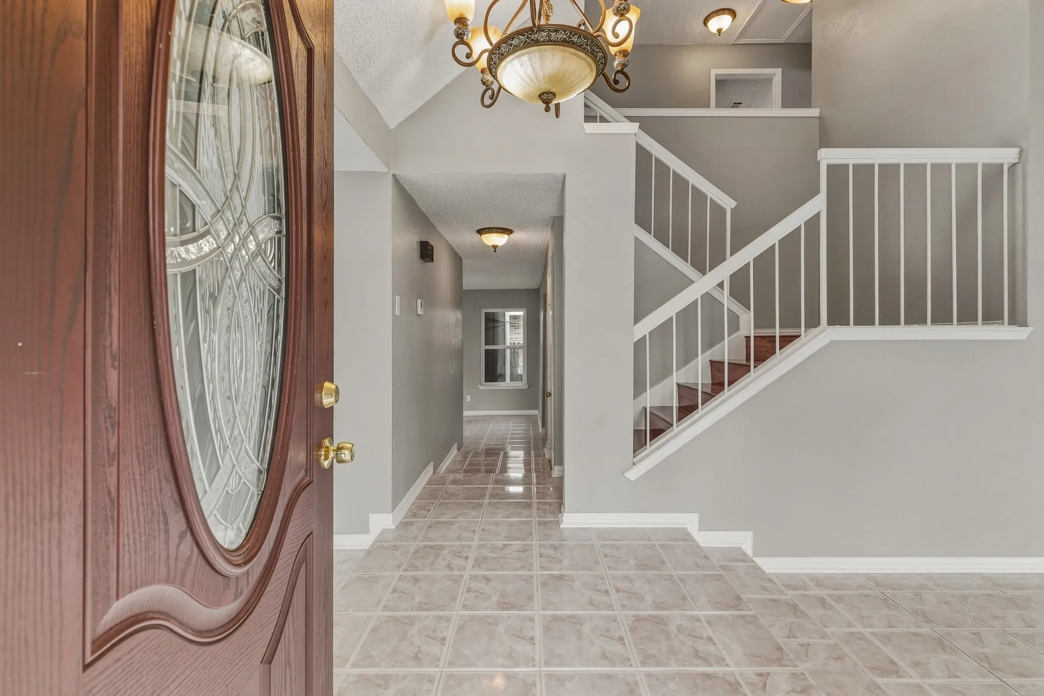 Single Family Residence For Sale in Tarrant County , 4357 Ashley Lane, Grand Prairie, Texas 75052, 3 Bedroom, 3 Bathroom, 2 Garage spaces, 2,059 Sqft, built in 1985, mls#21400416, Real Estate Agent in Grand Prairie, Homes For Sale in Tarrant county, Homes For Sale in Grand Prairie, Realtor in Grand Prairie Texas, Real Estate Brokerage Independent Realty Texas, Luminita Cordes Realtor
