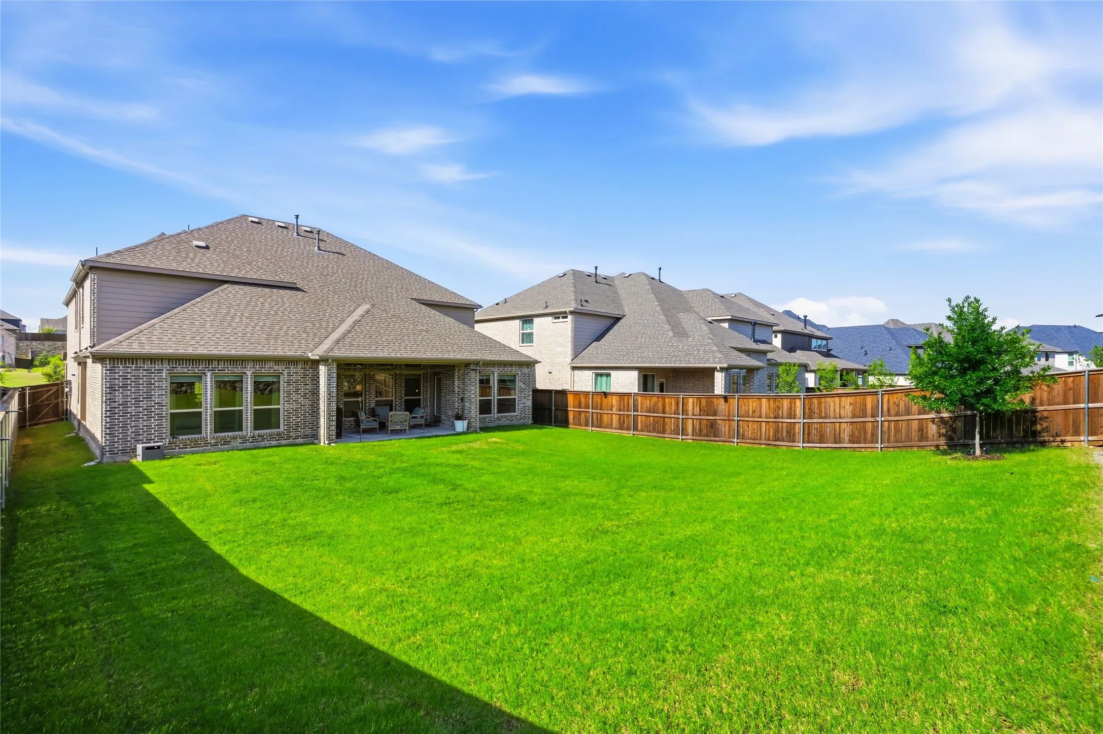 Single Family Residence For Rent in Collin County , 1212 Sapphire Lane, Wylie, Texas 75098, 5 Bedroom, 4 Bathroom, 2 Garage spaces, 3,997 Sqft, built in 2023, mls#21397043, Real Estate Agent in Wylie, Homes For Rent in Collin county, Homes For Rent in Wylie, Realtor in Wylie Texas, Real Estate Brokerage Independent Realty Texas, Luminita Cordes Realtor