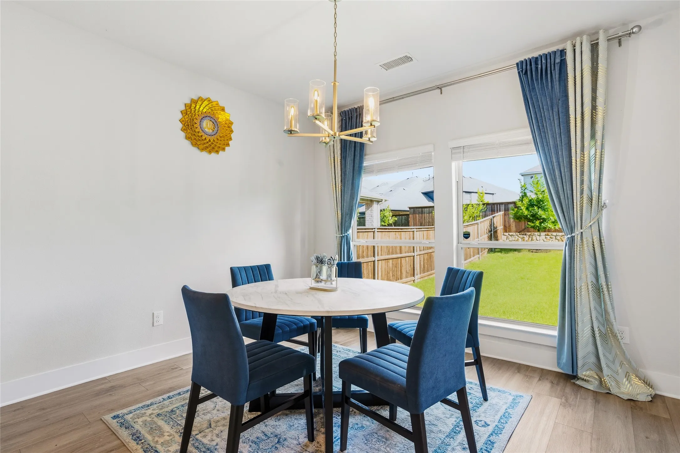 Single Family Residence For Rent in Collin County , 1212 Sapphire Lane, Wylie, Texas 75098, 5 Bedroom, 4 Bathroom, 2 Garage spaces, 3,997 Sqft, built in 2023, mls#21397043, Real Estate Agent in Wylie, Homes For Rent in Collin county, Homes For Rent in Wylie, Realtor in Wylie Texas, Real Estate Brokerage Independent Realty Texas, Luminita Cordes Realtor