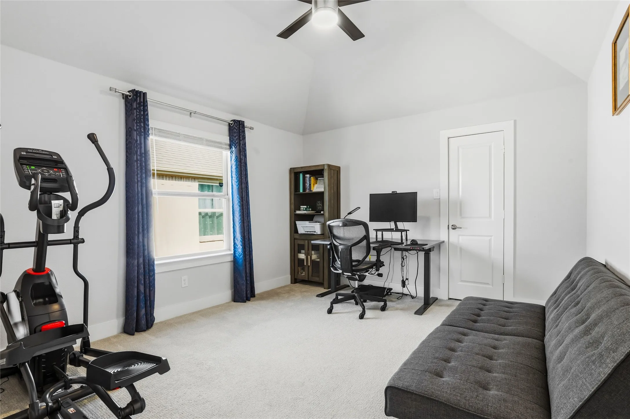 Single Family Residence For Rent in Collin County , 1212 Sapphire Lane, Wylie, Texas 75098, 5 Bedroom, 4 Bathroom, 2 Garage spaces, 3,997 Sqft, built in 2023, mls#21397043, Real Estate Agent in Wylie, Homes For Rent in Collin county, Homes For Rent in Wylie, Realtor in Wylie Texas, Real Estate Brokerage Independent Realty Texas, Luminita Cordes Realtor