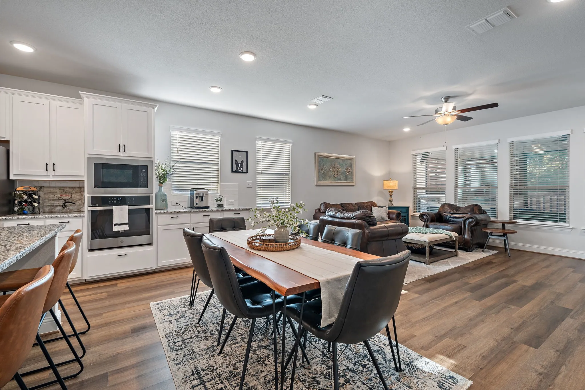 Single Family Residence For Sale in Denton County , 225 Fulton Street, Oak Point, Texas 75068, 3 Bedroom, 2 Bathroom, 2 Garage spaces, 2,199 Sqft, built in 2021, mls#21400242, Real Estate Agent in Oak Point, Homes For Sale in Denton county, Homes For Sale in Oak Point, Realtor in Oak Point Texas, Real Estate Brokerage Independent Realty Texas, Luminita Cordes Realtor