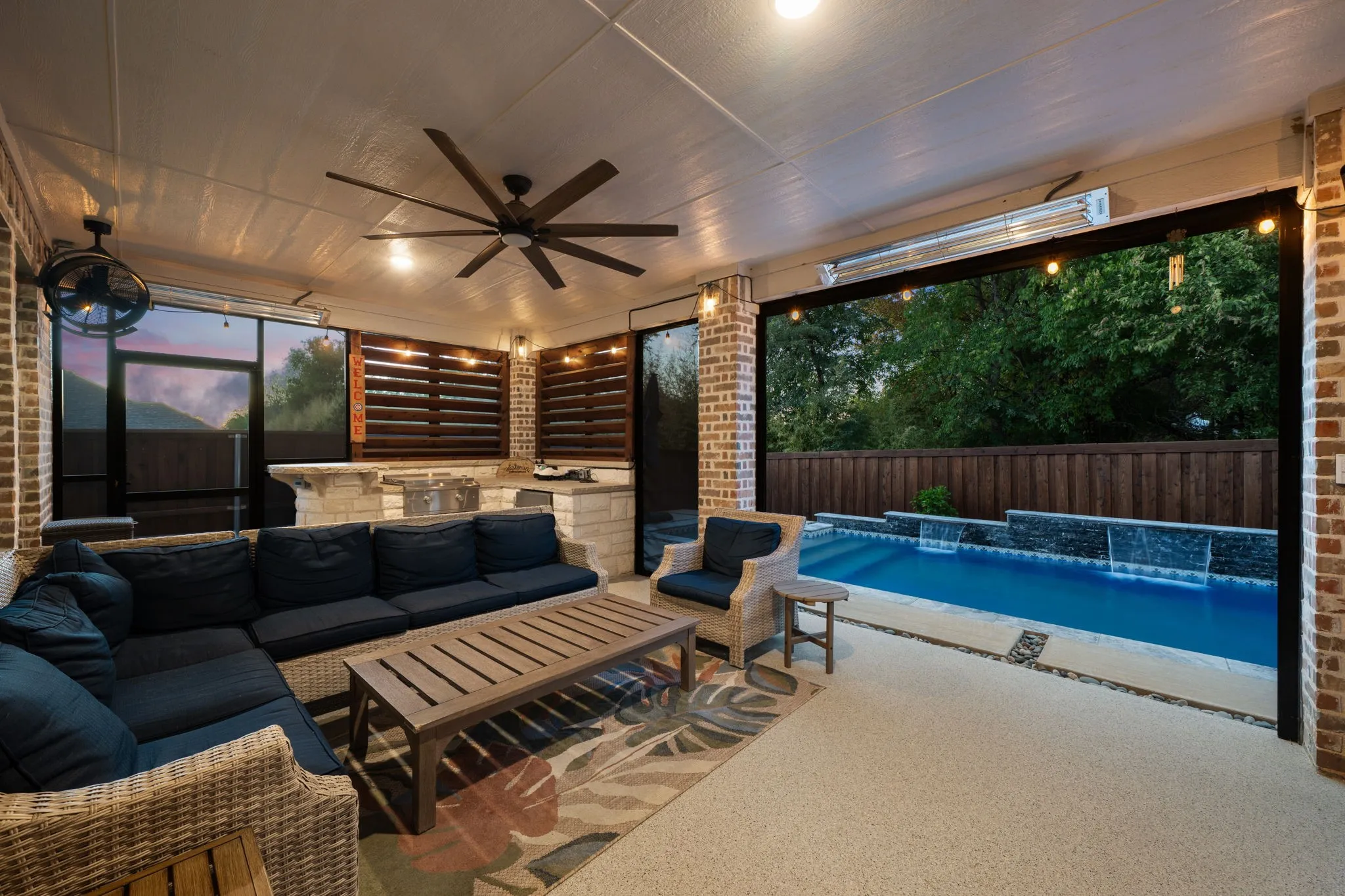 Single Family Residence For Sale in Denton County , 225 Fulton Street, Oak Point, Texas 75068, 3 Bedroom, 2 Bathroom, 2 Garage spaces, 2,199 Sqft, built in 2021, mls#21400242, Real Estate Agent in Oak Point, Homes For Sale in Denton county, Homes For Sale in Oak Point, Realtor in Oak Point Texas, Real Estate Brokerage Independent Realty Texas, Luminita Cordes Realtor