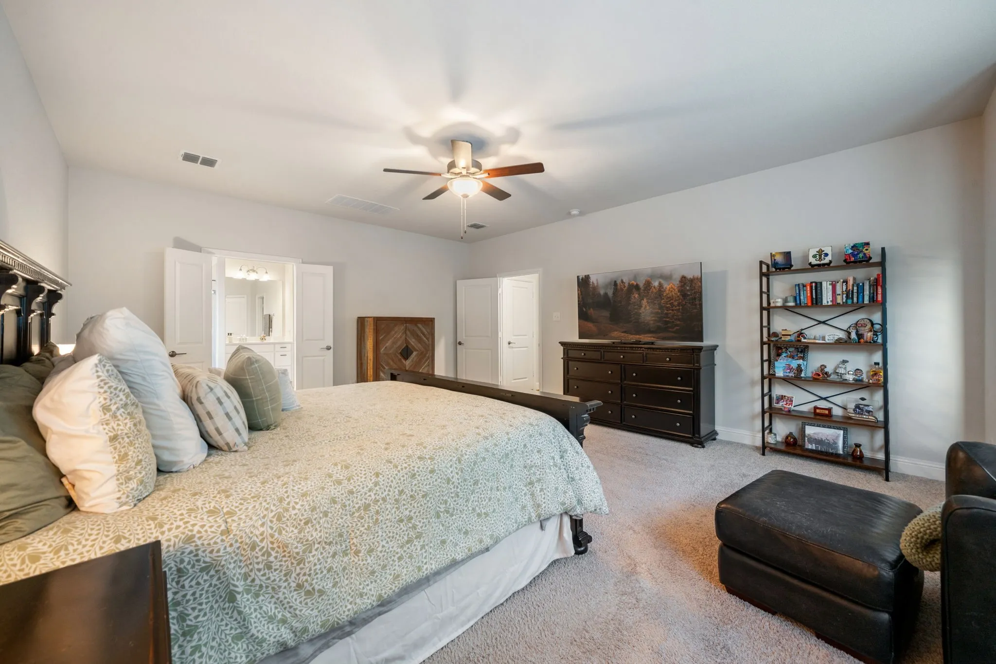 Single Family Residence For Sale in Denton County , 225 Fulton Street, Oak Point, Texas 75068, 3 Bedroom, 2 Bathroom, 2 Garage spaces, 2,199 Sqft, built in 2021, mls#21400242, Real Estate Agent in Oak Point, Homes For Sale in Denton county, Homes For Sale in Oak Point, Realtor in Oak Point Texas, Real Estate Brokerage Independent Realty Texas, Luminita Cordes Realtor