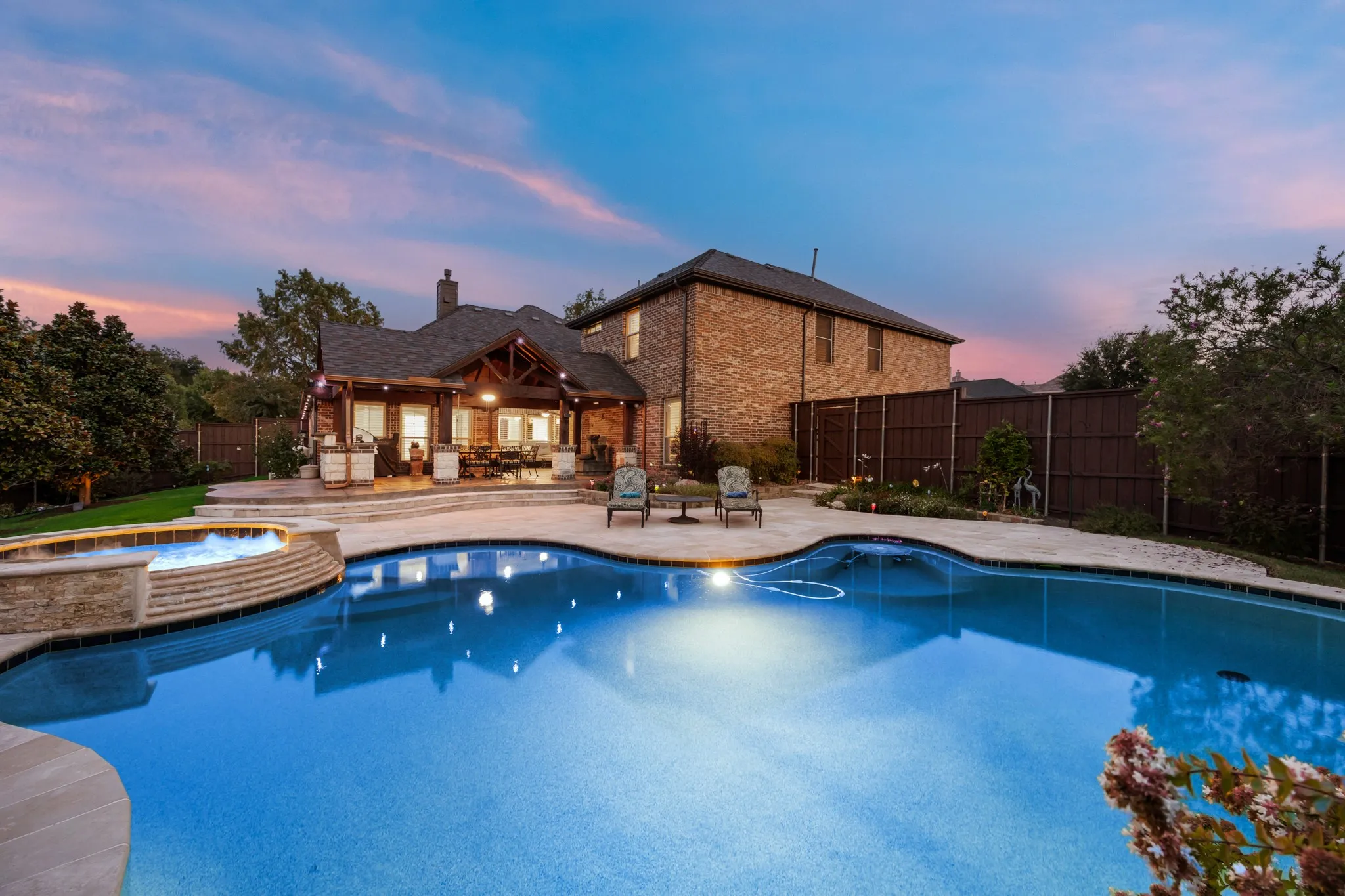 Single Family Residence For Sale in Rockwall County , 3923 Betty Street, Rockwall, Texas 75087, 4 Bedroom, 4 Bathroom, 3 Garage spaces, 3,869 Sqft, built in 2010, mls#21397707, Real Estate Agent in Rockwall, Homes For Sale in Rockwall county, Homes For Sale in Rockwall, Realtor in Rockwall Texas, Real Estate Brokerage Independent Realty Texas, Luminita Cordes Realtor