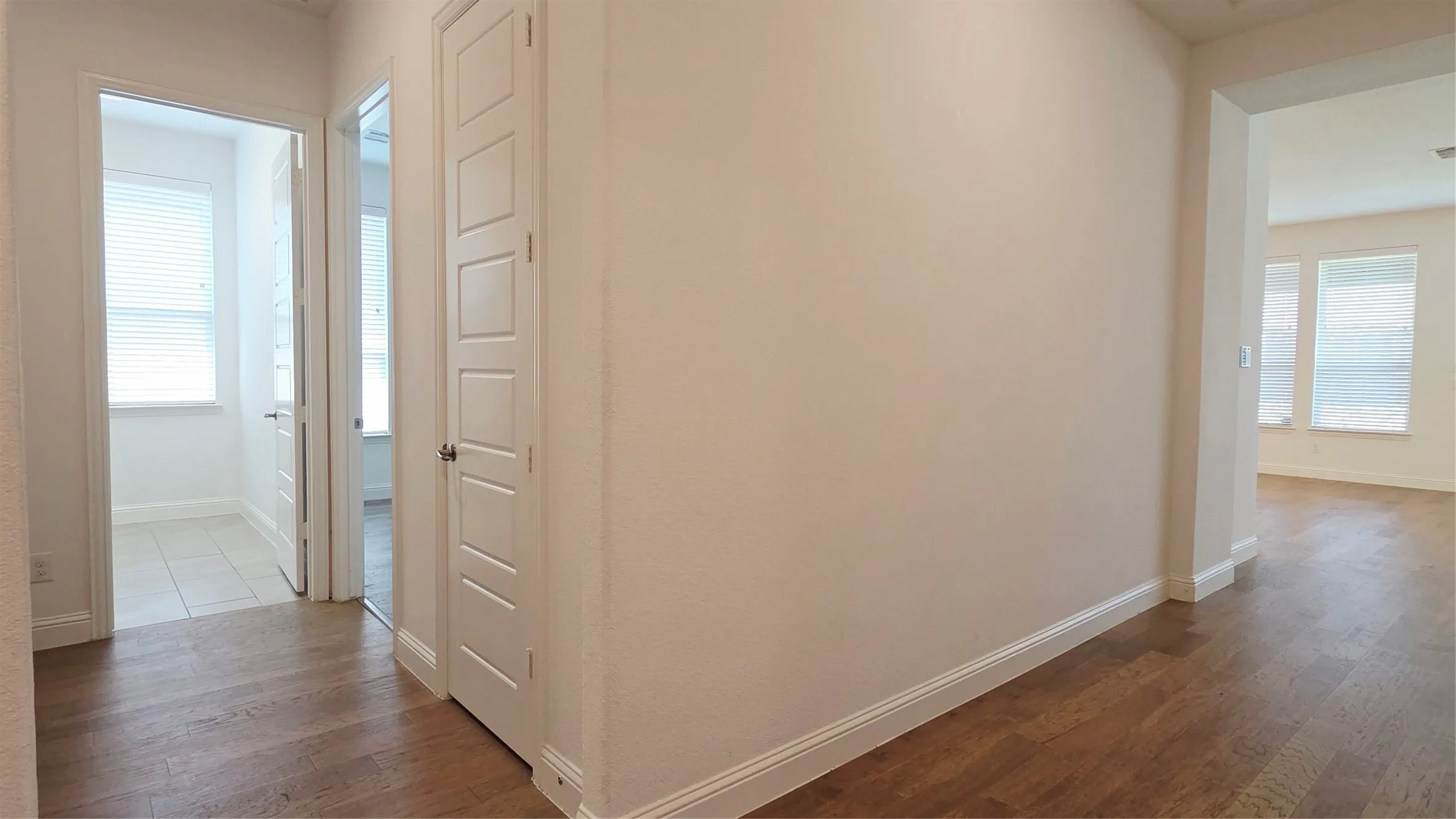 Single Family Residence For Rent in Dallas County , 7703 Coronado Drive, Rowlett, Texas 75088, 3 Bedroom, 3 Bathroom, 2 Garage spaces, 2,176 Sqft, built in 2020, mls#21400426, Real Estate Agent in Rowlett, Homes For Rent in Dallas county, Homes For Rent in Rowlett, Realtor in Rowlett Texas, Real Estate Brokerage Independent Realty Texas, Luminita Cordes Realtor
