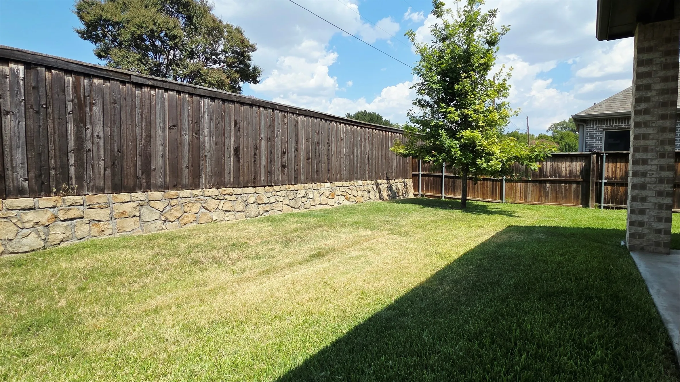 Single Family Residence For Rent in Dallas County , 7703 Coronado Drive, Rowlett, Texas 75088, 3 Bedroom, 3 Bathroom, 2 Garage spaces, 2,176 Sqft, built in 2020, mls#21400426, Real Estate Agent in Rowlett, Homes For Rent in Dallas county, Homes For Rent in Rowlett, Realtor in Rowlett Texas, Real Estate Brokerage Independent Realty Texas, Luminita Cordes Realtor