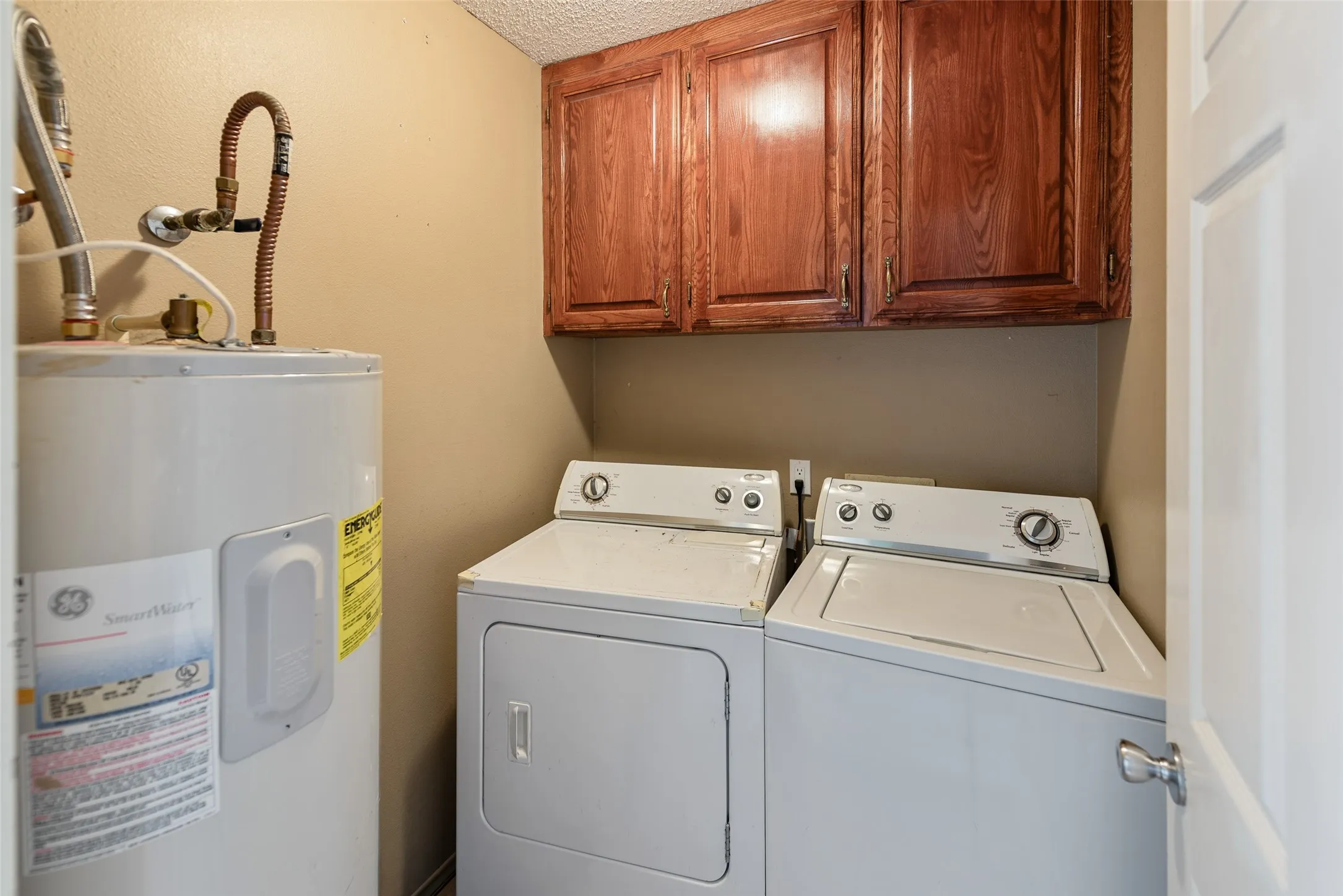 Single Family Residence For Sale in Franklin (TX) County , 26 CR 2045, Mount Vernon, Texas 75457, 4 Bedroom, 2 Bathroom, Garage spaces, 2,168 Sqft, built in 1995, mls#21399019, Real Estate Agent in Mount Vernon, Homes For Sale in Franklin (TX) county, Homes For Sale in Mount Vernon, Realtor in Mount Vernon Texas, Real Estate Brokerage Independent Realty Texas, Luminita Cordes Realtor