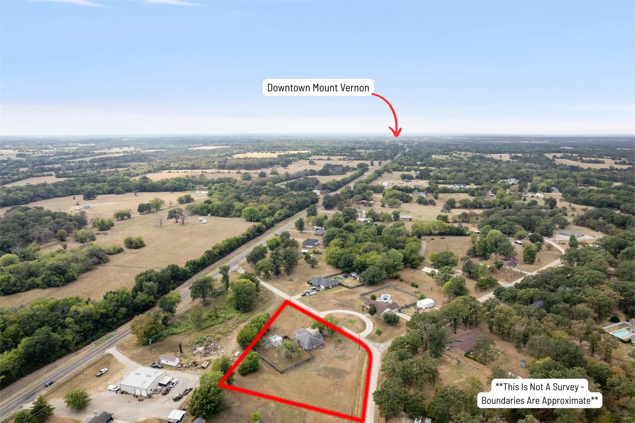 Single Family Residence For Sale in Franklin (TX) County , 26 CR 2045, Mount Vernon, Texas 75457, 4 Bedroom, 2 Bathroom, Garage spaces, 2,168 Sqft, built in 1995, mls#21399019, Real Estate Agent in Mount Vernon, Homes For Sale in Franklin (TX) county, Homes For Sale in Mount Vernon, Realtor in Mount Vernon Texas, Real Estate Brokerage Independent Realty Texas, Luminita Cordes Realtor