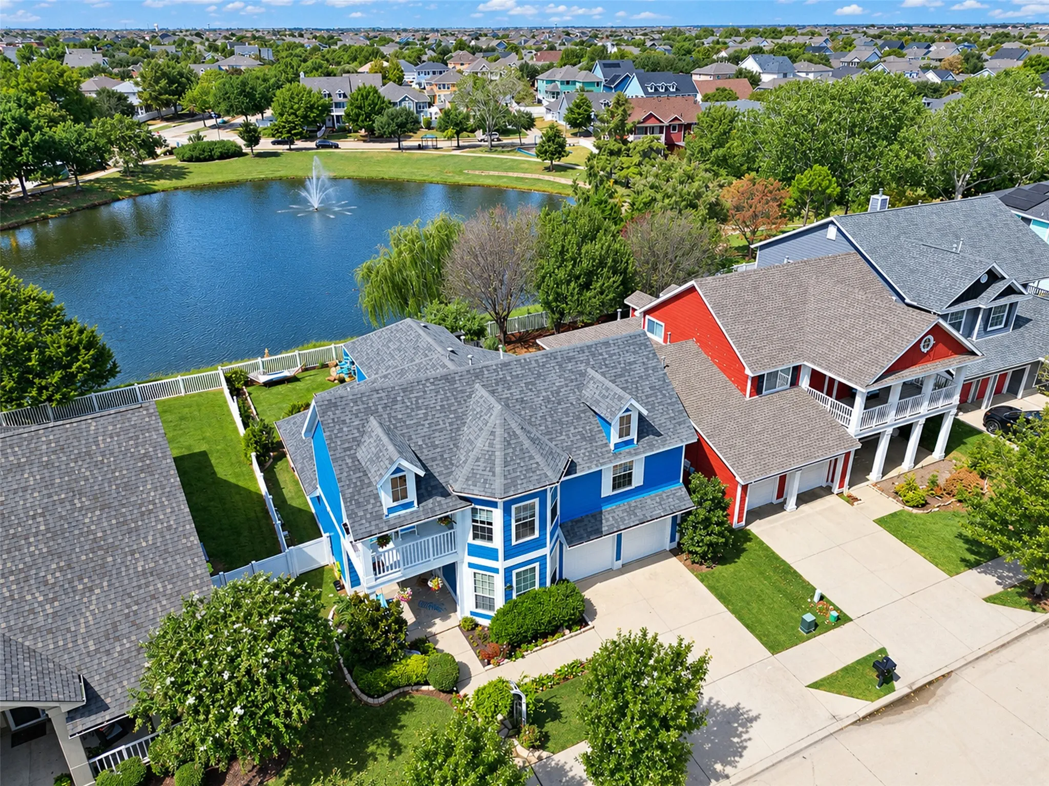 Single Family Residence For Sale in Denton County , 1105 Wisteria Lane, Savannah, Texas 76227, 5 Bedroom, 3 Bathroom, 2 Garage spaces, 3,062 Sqft, built in 2004, mls#21400071, Real Estate Agent in Savannah, Homes For Sale in Denton county, Homes For Sale in Savannah, Realtor in Savannah Texas, Real Estate Brokerage Independent Realty Texas, Luminita Cordes Realtor