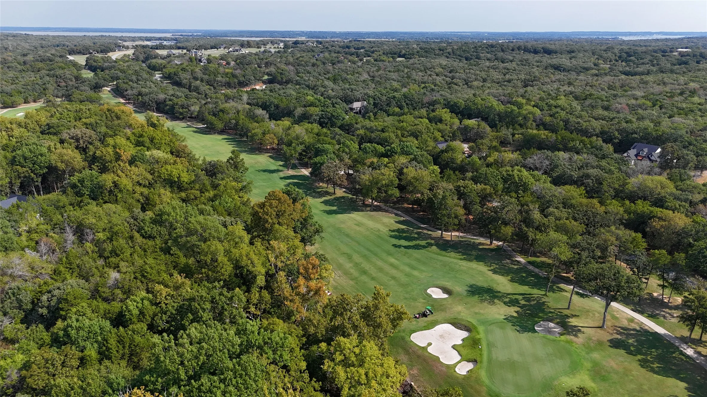 Single Family Residence For Sale in Grayson County , 387 Desert Mountain Drive, Gordonville, Texas 76245, 3 Bedroom, 4 Bathroom, 2 Garage spaces, 2,610 Sqft, built in 2023, mls#21399767, Real Estate Agent in Gordonville, Homes For Sale in Grayson county, Homes For Sale in Gordonville, Realtor in Gordonville Texas, Real Estate Brokerage Independent Realty Texas, Luminita Cordes Realtor