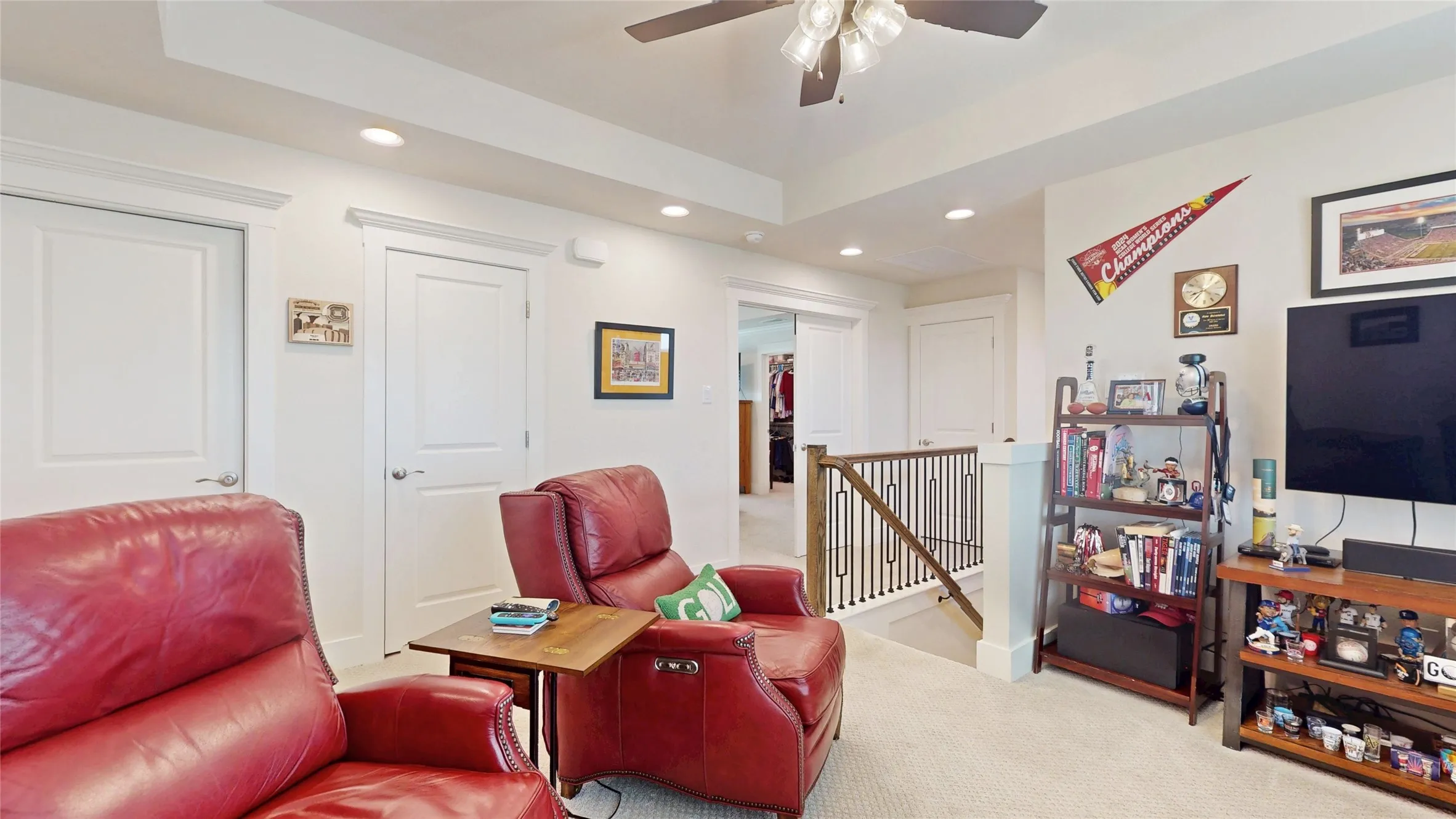 Single Family Residence For Sale in Grayson County , 387 Desert Mountain Drive, Gordonville, Texas 76245, 3 Bedroom, 4 Bathroom, 2 Garage spaces, 2,610 Sqft, built in 2023, mls#21399767, Real Estate Agent in Gordonville, Homes For Sale in Grayson county, Homes For Sale in Gordonville, Realtor in Gordonville Texas, Real Estate Brokerage Independent Realty Texas, Luminita Cordes Realtor