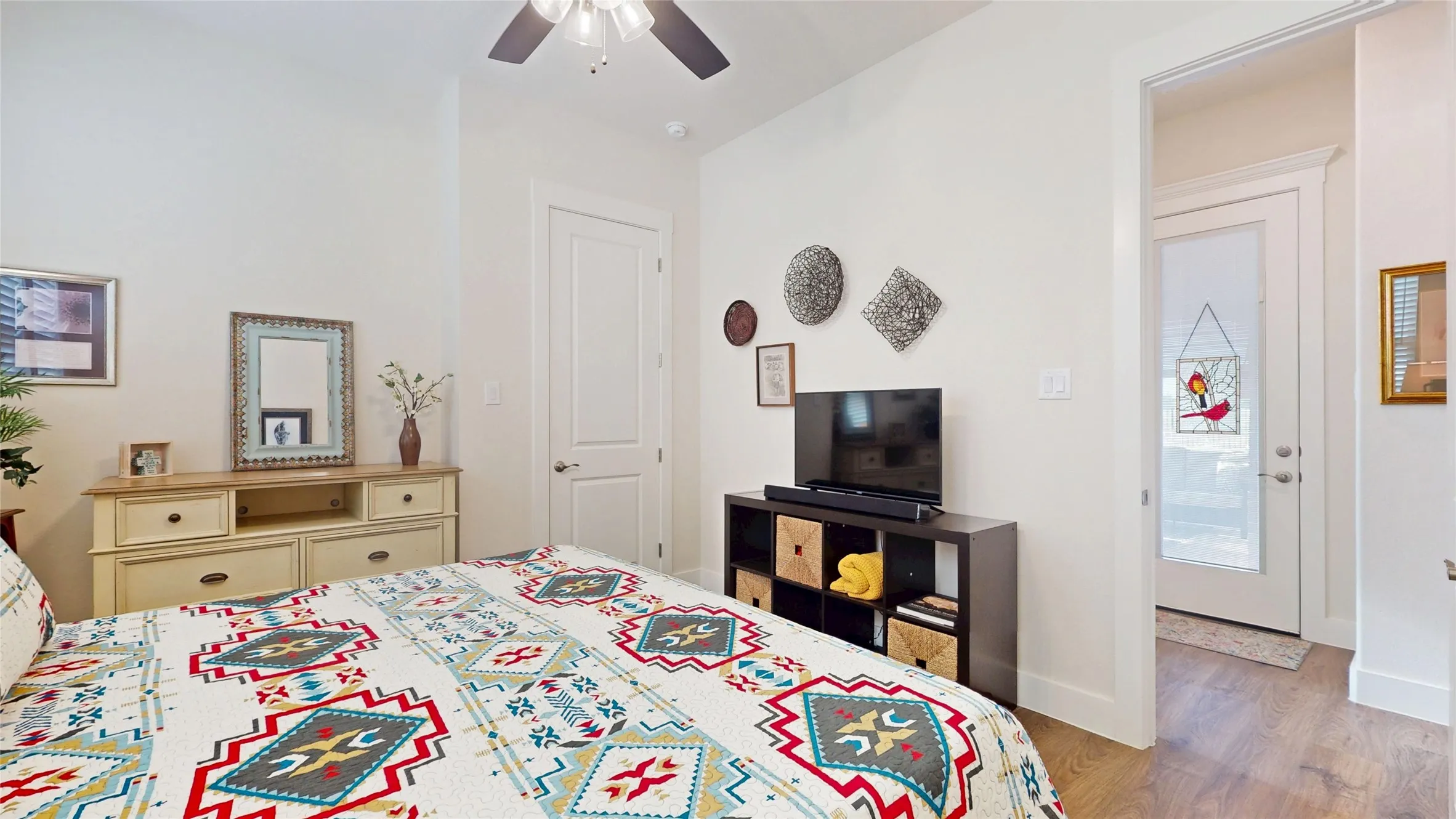 Single Family Residence For Sale in Grayson County , 387 Desert Mountain Drive, Gordonville, Texas 76245, 3 Bedroom, 4 Bathroom, 2 Garage spaces, 2,610 Sqft, built in 2023, mls#21399767, Real Estate Agent in Gordonville, Homes For Sale in Grayson county, Homes For Sale in Gordonville, Realtor in Gordonville Texas, Real Estate Brokerage Independent Realty Texas, Luminita Cordes Realtor