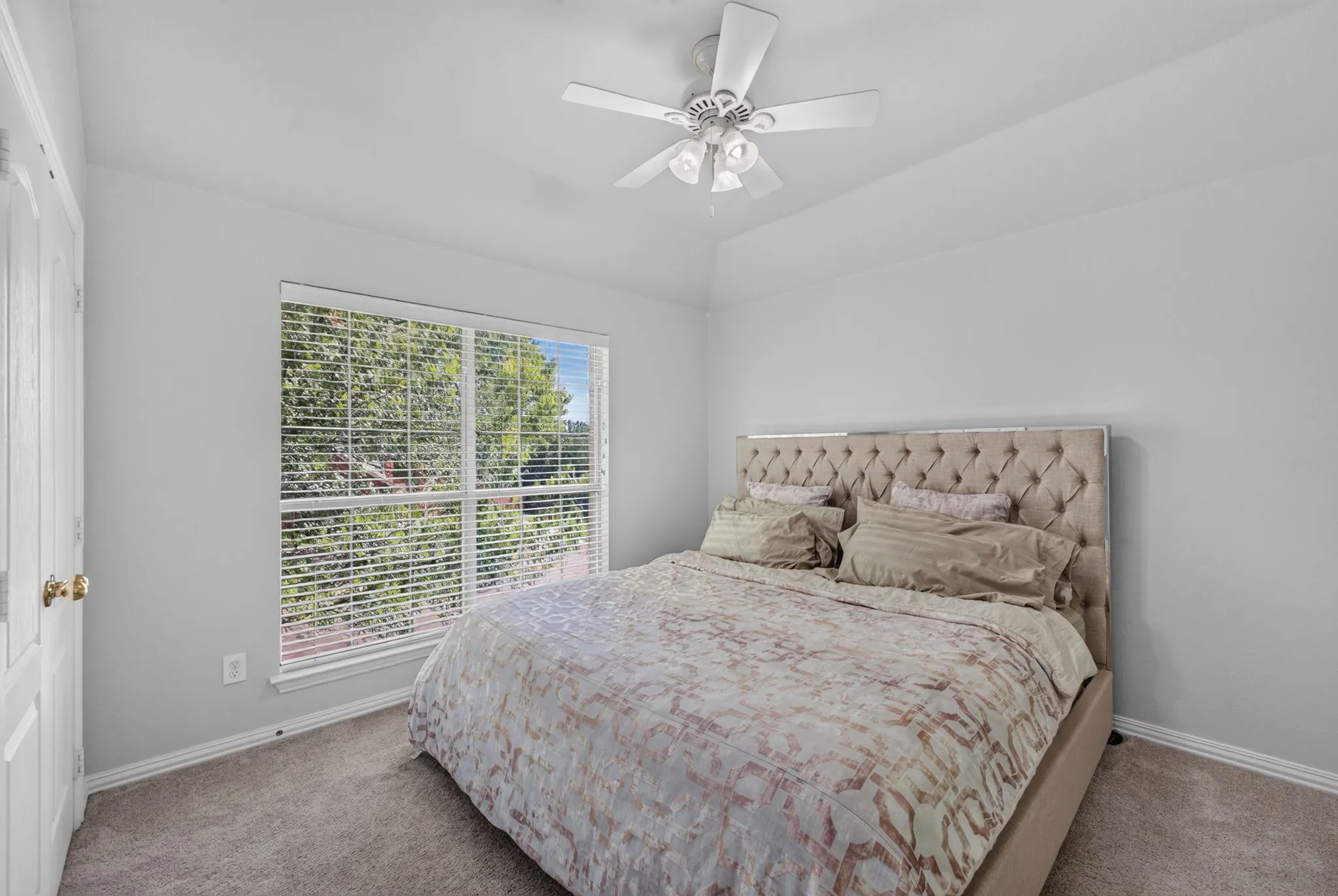 Single Family Residence For Sale in Collin County , 4412 Greenfield Drive, Richardson, Texas 75082, 4 Bedroom, 3 Bathroom, 2 Garage spaces, 3,199 Sqft, built in 2001, mls#21397637, Real Estate Agent in Richardson, Homes For Sale in Collin county, Homes For Sale in Richardson, Realtor in Richardson Texas, Real Estate Brokerage Independent Realty Texas, Luminita Cordes Realtor
