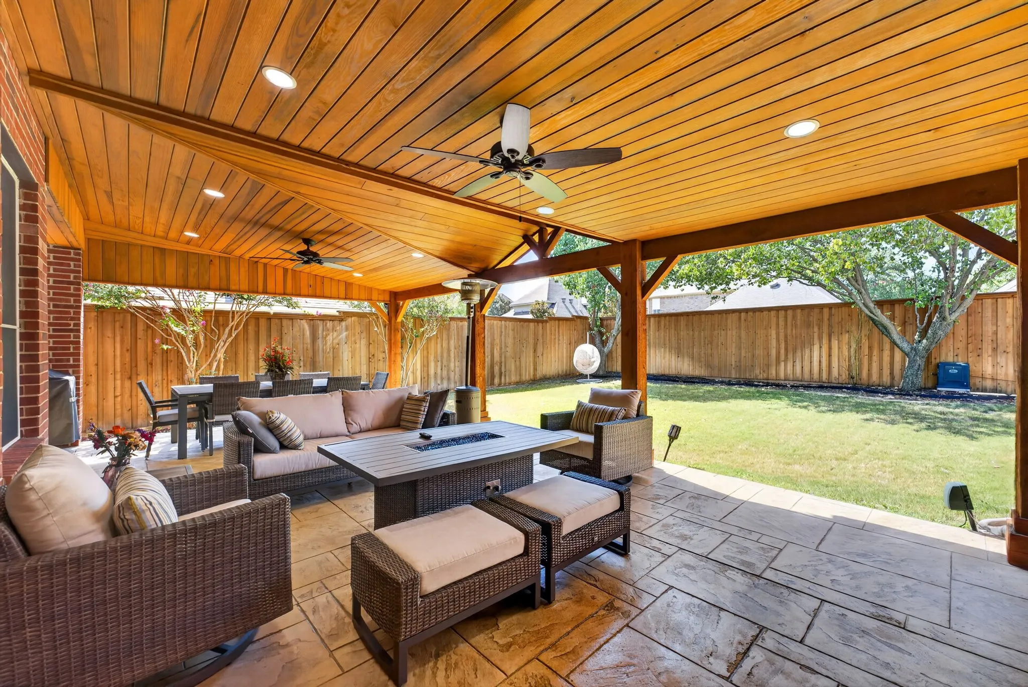 Single Family Residence For Sale in Collin County , 4412 Greenfield Drive, Richardson, Texas 75082, 4 Bedroom, 3 Bathroom, 2 Garage spaces, 3,199 Sqft, built in 2001, mls#21397637, Real Estate Agent in Richardson, Homes For Sale in Collin county, Homes For Sale in Richardson, Realtor in Richardson Texas, Real Estate Brokerage Independent Realty Texas, Luminita Cordes Realtor
