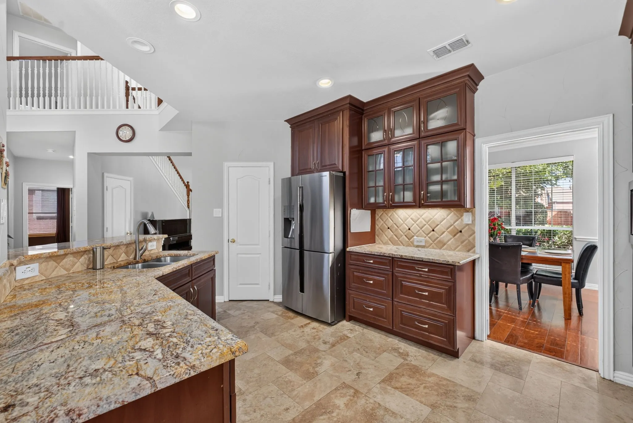 Single Family Residence For Sale in Collin County , 4412 Greenfield Drive, Richardson, Texas 75082, 4 Bedroom, 3 Bathroom, 2 Garage spaces, 3,199 Sqft, built in 2001, mls#21397637, Real Estate Agent in Richardson, Homes For Sale in Collin county, Homes For Sale in Richardson, Realtor in Richardson Texas, Real Estate Brokerage Independent Realty Texas, Luminita Cordes Realtor