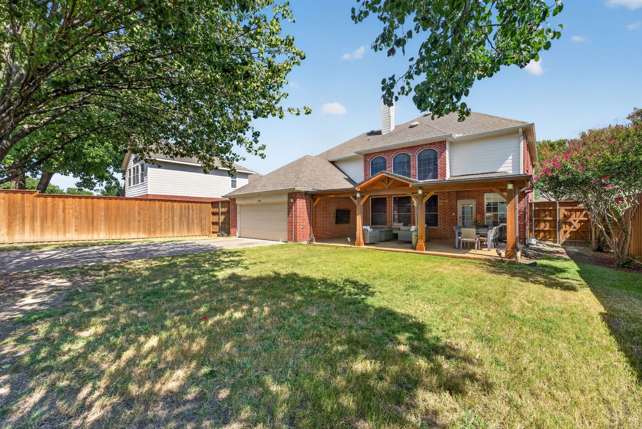 Single Family Residence For Sale in Collin County , 4412 Greenfield Drive, Richardson, Texas 75082, 4 Bedroom, 3 Bathroom, 2 Garage spaces, 3,199 Sqft, built in 2001, mls#21397637, Real Estate Agent in Richardson, Homes For Sale in Collin county, Homes For Sale in Richardson, Realtor in Richardson Texas, Real Estate Brokerage Independent Realty Texas, Luminita Cordes Realtor