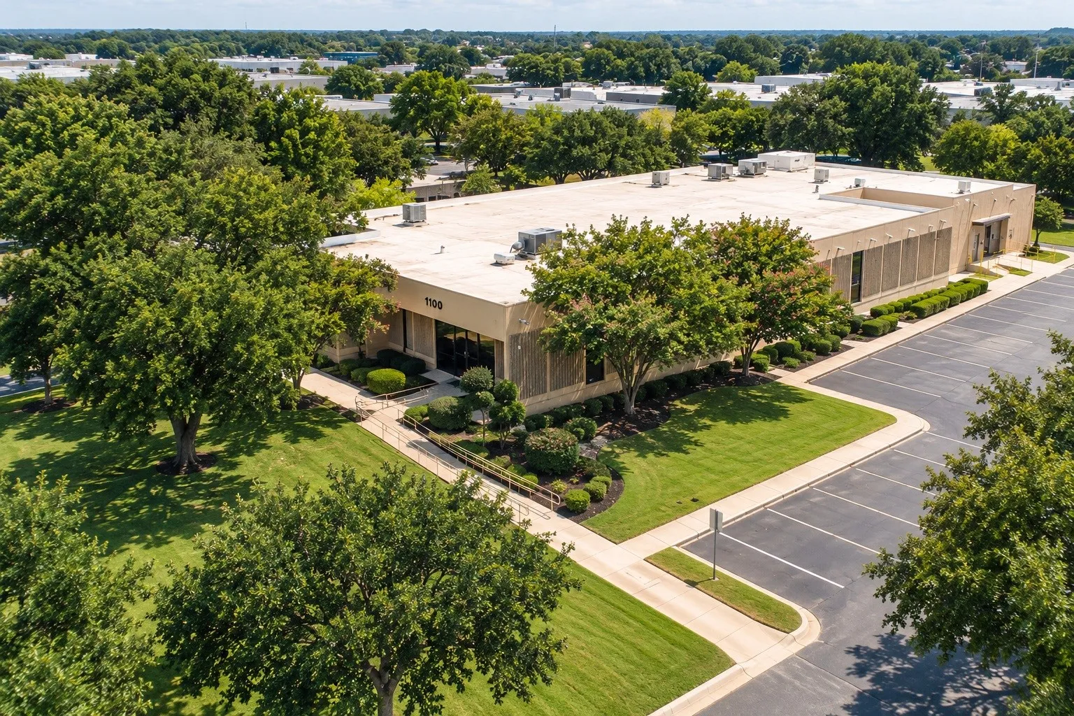Office For Rent in Tarrant County , 1100 Fountain Parkway 2, Grand Prairie, Texas 75050, 0, 0, Garage spaces, 10,457 Sqft, built in 1972, mls#21399585, Real Estate Agent in Grand Prairie, Homes For Rent in Tarrant county, Homes For Rent in Grand Prairie, Realtor in Grand Prairie Texas, Real Estate Brokerage Independent Realty Texas, Luminita Cordes Realtor