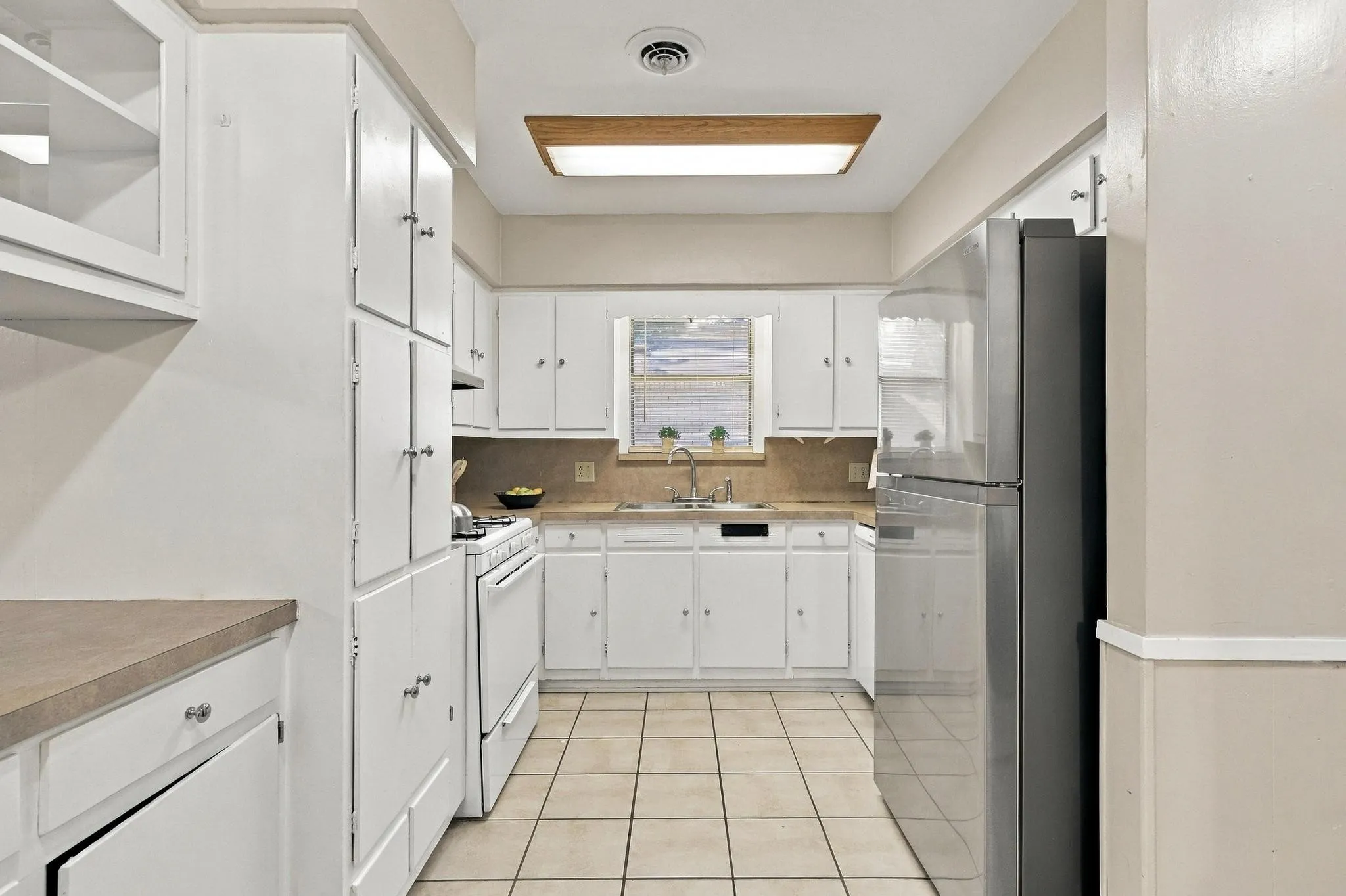 Built in cabinetry with plenty of storage and counter space.