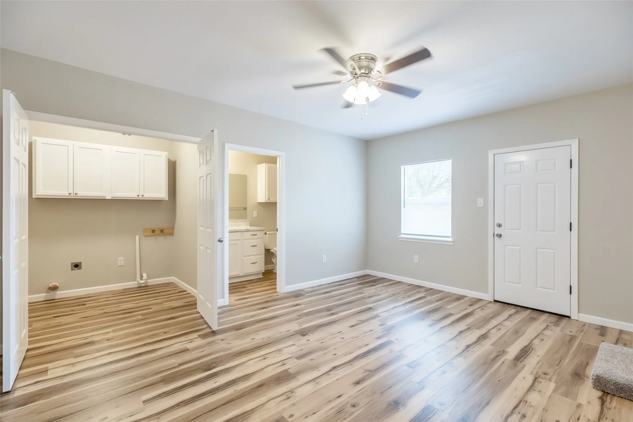 Single Family Residence For Sale in Taylor County , 1201 Westview Drive, Abilene, Texas 79603, 4 Bedroom, 2 Bathroom, Garage spaces, 1,550 Sqft, built in 1956, mls#21399282, Real Estate Agent in Abilene, Homes For Sale in Taylor county, Homes For Sale in Abilene, Realtor in Abilene Texas, Real Estate Brokerage Independent Realty Texas, Luminita Cordes Realtor