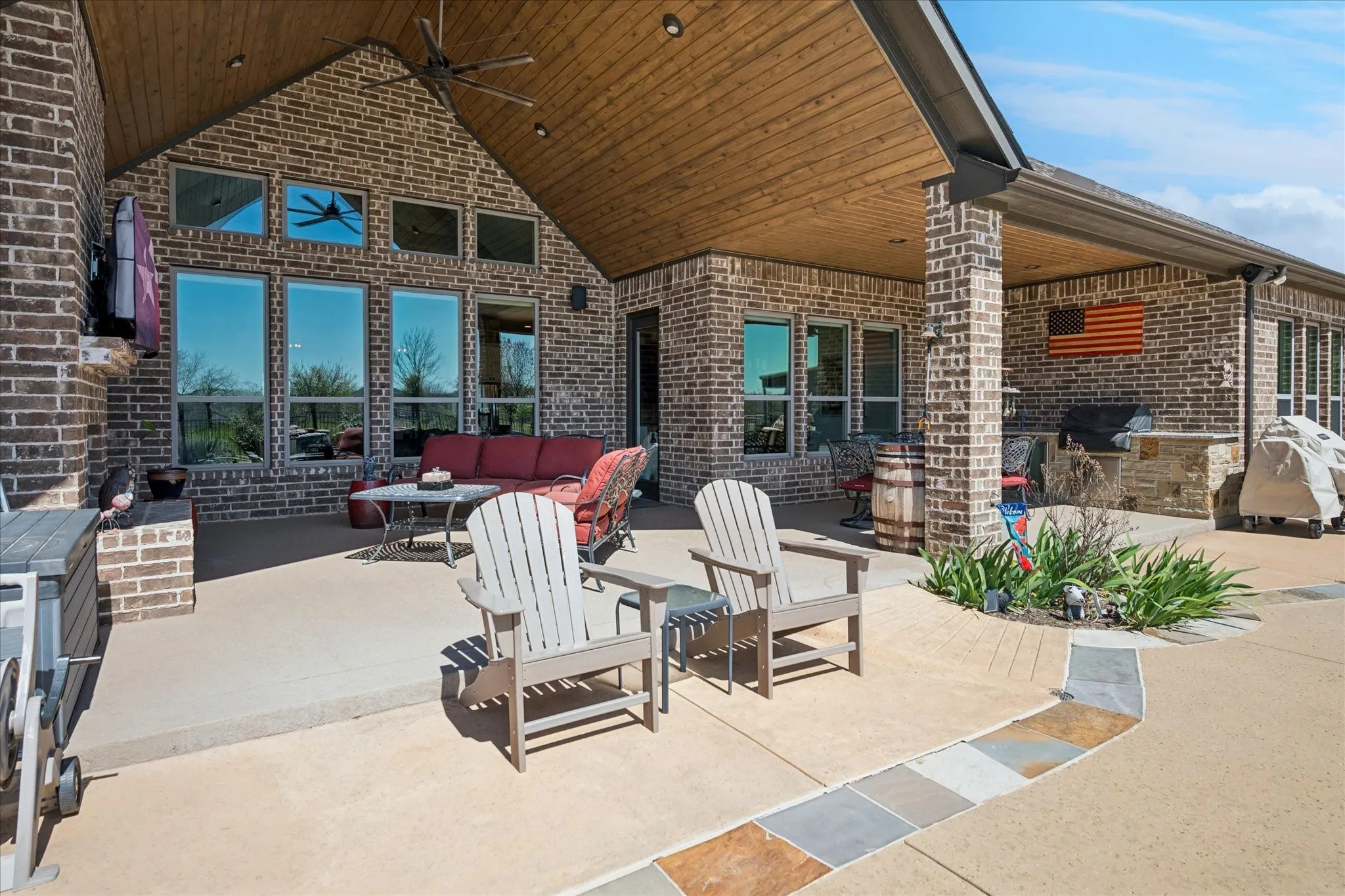 Single Family Residence For Sale in Collin County , 4076 Preston Lakes Circle, Celina, Texas 75009, 4 Bedroom, 4 Bathroom, 3 Garage spaces, 3,622 Sqft, built in 2013, mls#21400466, Real Estate Agent in Celina, Homes For Sale in Collin county, Homes For Sale in Celina, Realtor in Celina Texas, Real Estate Brokerage Independent Realty Texas, Luminita Cordes Realtor
