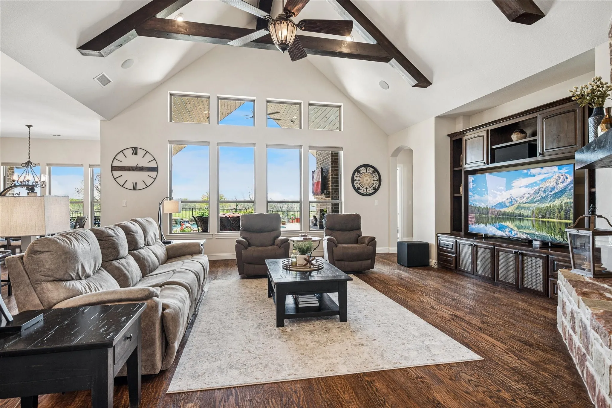 Single Family Residence For Sale in Collin County , 4076 Preston Lakes Circle, Celina, Texas 75009, 4 Bedroom, 4 Bathroom, 3 Garage spaces, 3,622 Sqft, built in 2013, mls#21400466, Real Estate Agent in Celina, Homes For Sale in Collin county, Homes For Sale in Celina, Realtor in Celina Texas, Real Estate Brokerage Independent Realty Texas, Luminita Cordes Realtor