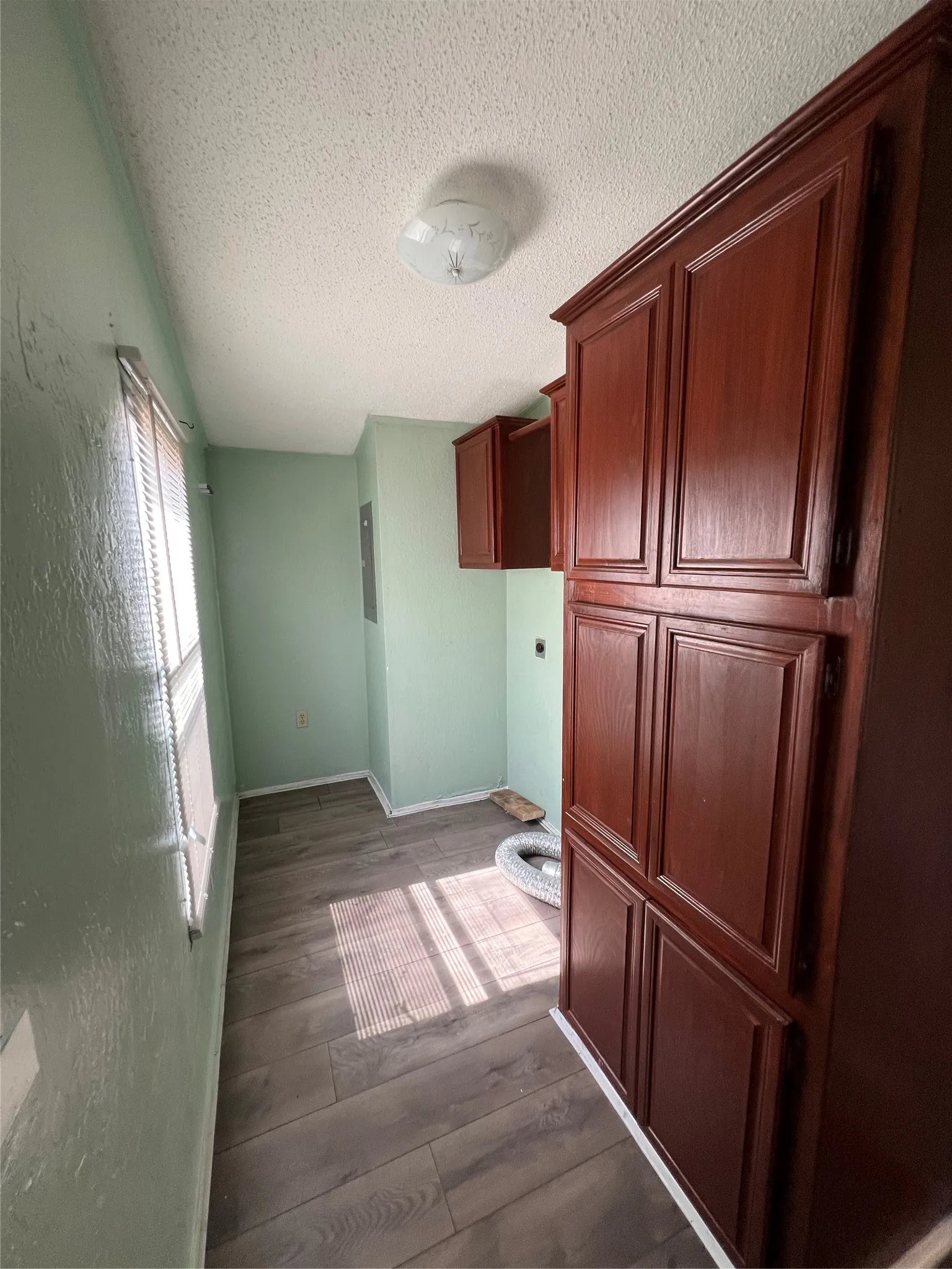 Mobile Home For Rent in Denton County , 14759 Nightingale Lane, Haslet, Texas 76052, 4 Bedroom, 3 Bathroom, 2 Garage spaces, 2,128 Sqft, built in 1995, mls#21399156, Real Estate Agent in Haslet, Homes For Rent in Denton county, Homes For Rent in Haslet, Realtor in Haslet Texas, Real Estate Brokerage Independent Realty Texas, Luminita Cordes Realtor