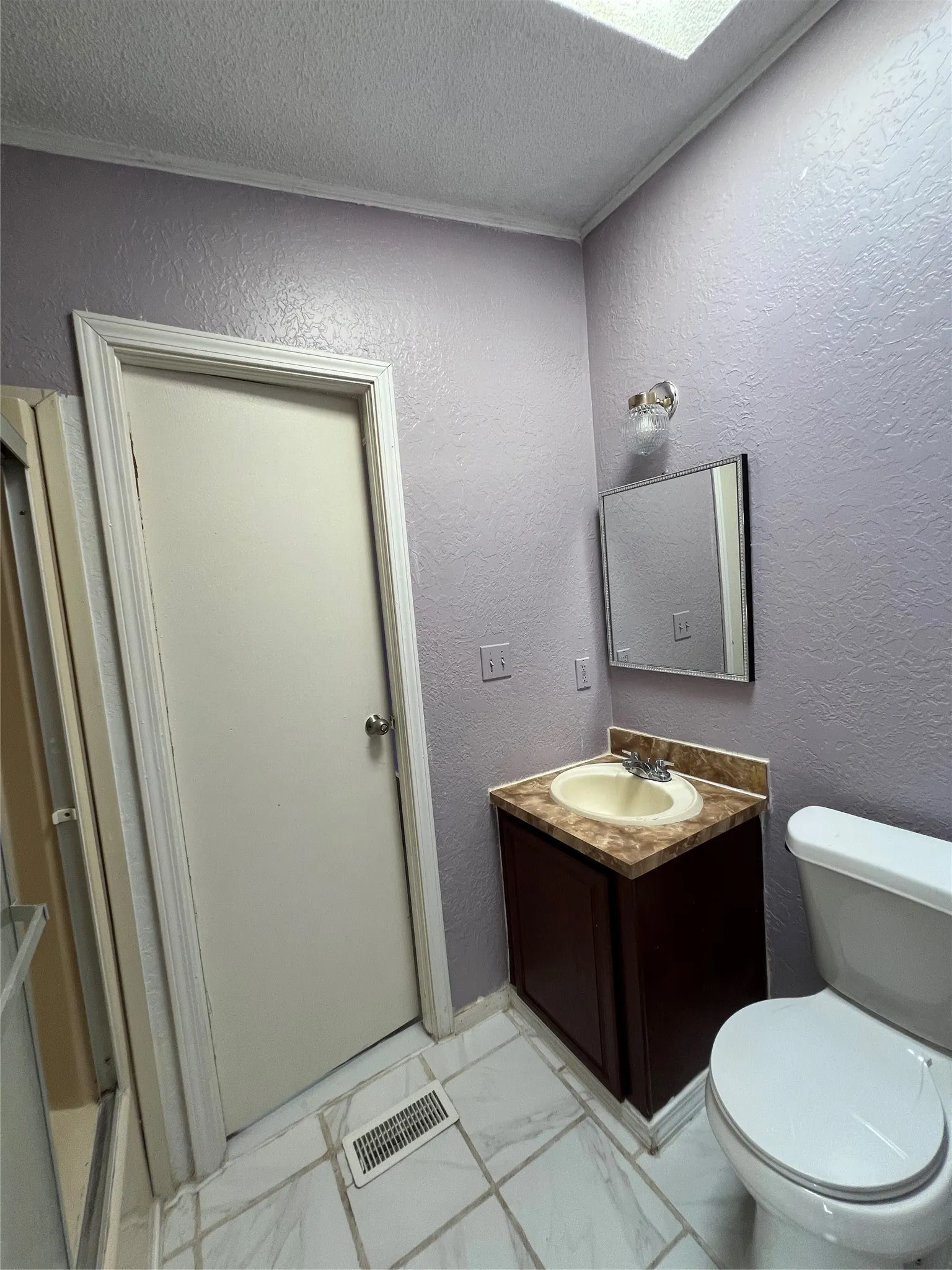 Mobile Home For Rent in Denton County , 14759 Nightingale Lane, Haslet, Texas 76052, 4 Bedroom, 3 Bathroom, 2 Garage spaces, 2,128 Sqft, built in 1995, mls#21399156, Real Estate Agent in Haslet, Homes For Rent in Denton county, Homes For Rent in Haslet, Realtor in Haslet Texas, Real Estate Brokerage Independent Realty Texas, Luminita Cordes Realtor