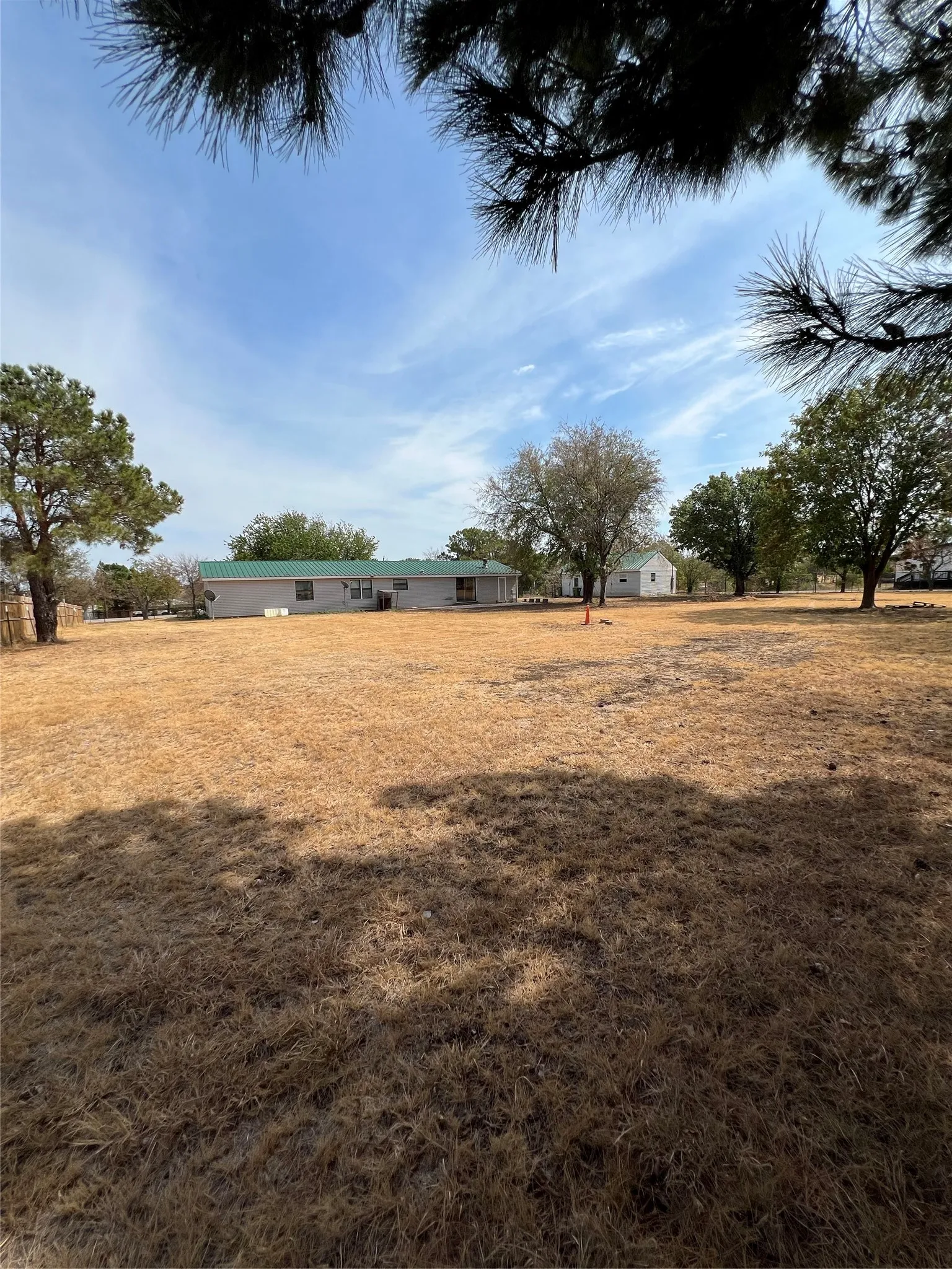 Mobile Home For Rent in Denton County , 14759 Nightingale Lane, Haslet, Texas 76052, 4 Bedroom, 3 Bathroom, 2 Garage spaces, 2,128 Sqft, built in 1995, mls#21399156, Real Estate Agent in Haslet, Homes For Rent in Denton county, Homes For Rent in Haslet, Realtor in Haslet Texas, Real Estate Brokerage Independent Realty Texas, Luminita Cordes Realtor