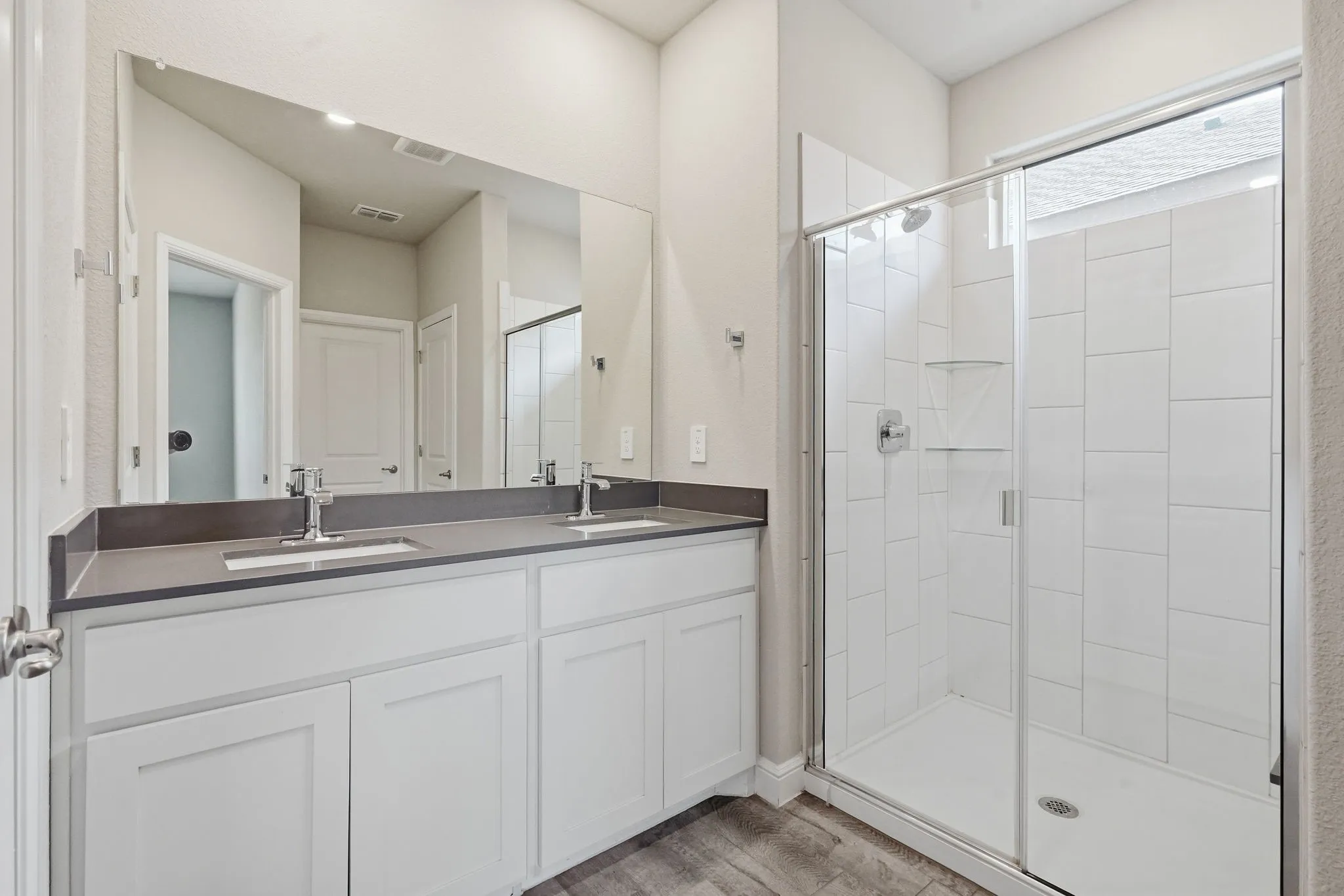 Single Family Residence For Sale in Wise County , 2228 Dyre Drive, Haslet, Texas 76052, 5 Bedroom, 3 Bathroom, 2 Garage spaces, 2,141 Sqft, built in 2024, mls#21398750, Real Estate Agent in Haslet, Homes For Sale in Wise county, Homes For Sale in Haslet, Realtor in Haslet Texas, Real Estate Brokerage Independent Realty Texas, Luminita Cordes Realtor