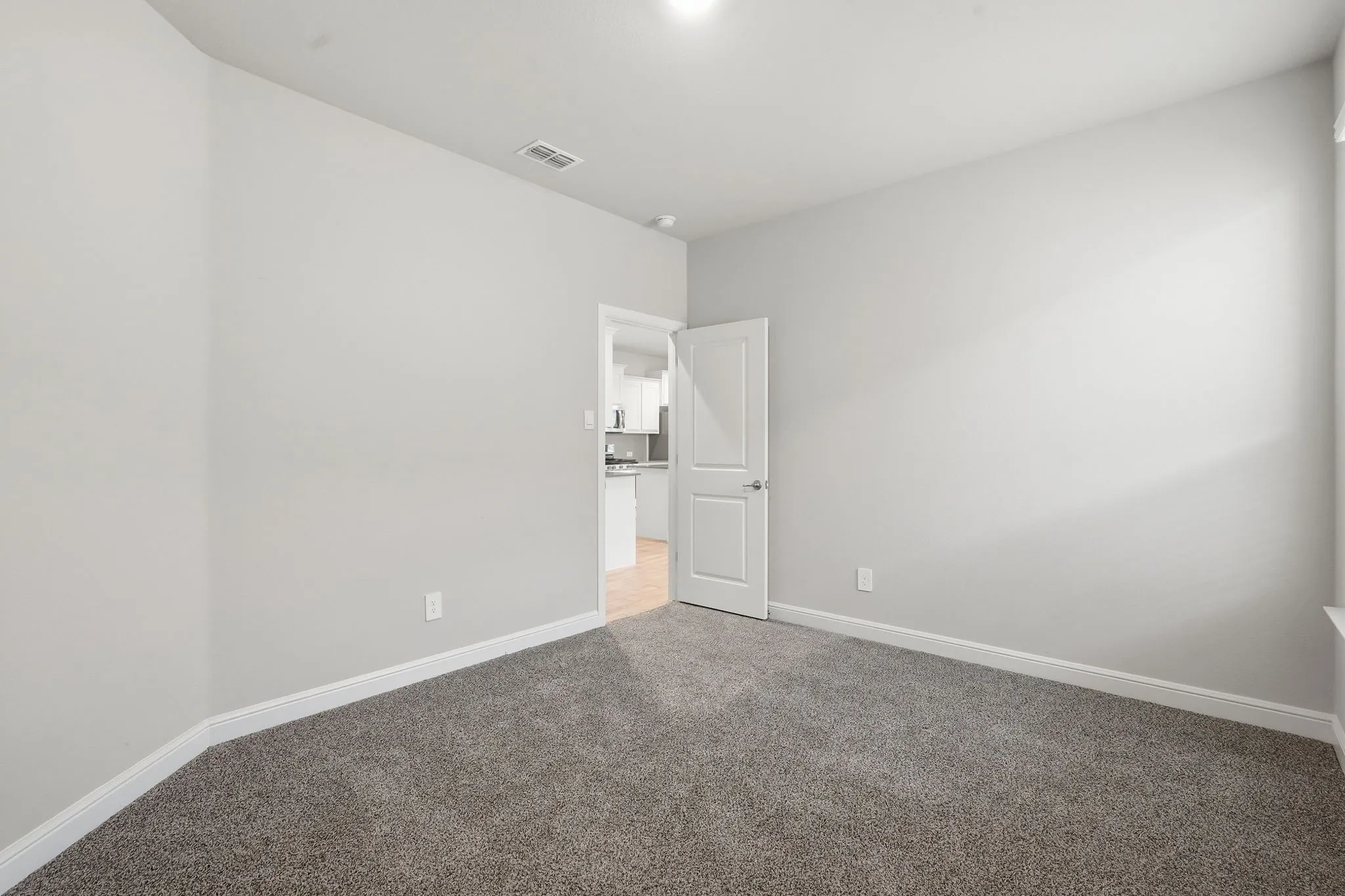 Private Office or Bedroom that is the question?