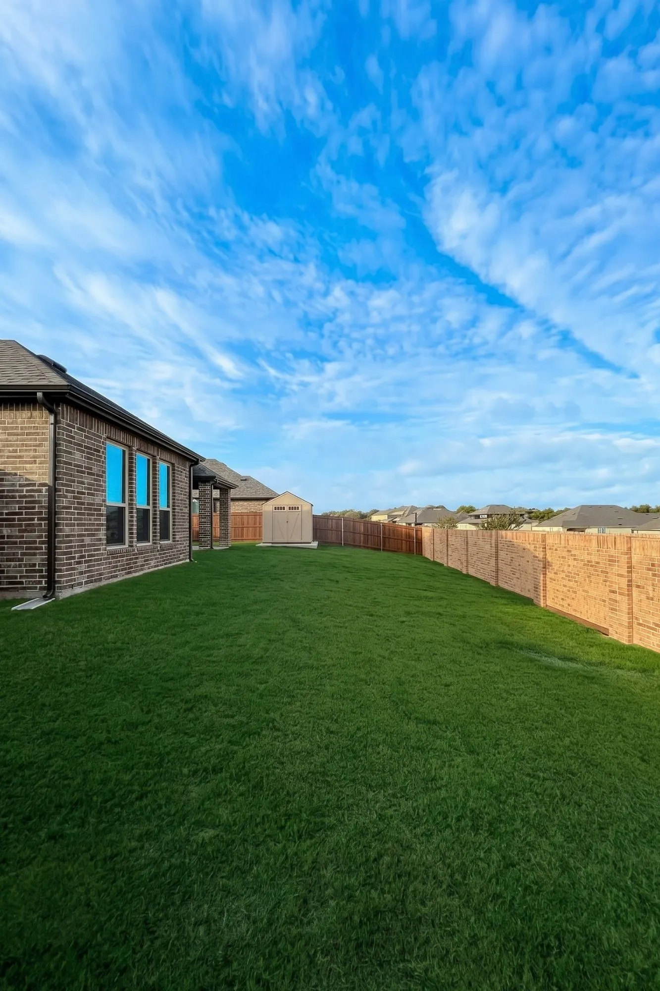 Single Family Residence For Sale in Ellis County , 1809 Hidden Creek Drive, Midlothian, Texas 76065, 4 Bedroom, 3 Bathroom, 3 Garage spaces, 2,498 Sqft, built in 2025, mls#21400046, Real Estate Agent in Midlothian, Homes For Sale in Ellis county, Homes For Sale in Midlothian, Realtor in Midlothian Texas, Real Estate Brokerage Independent Realty Texas, Luminita Cordes Realtor