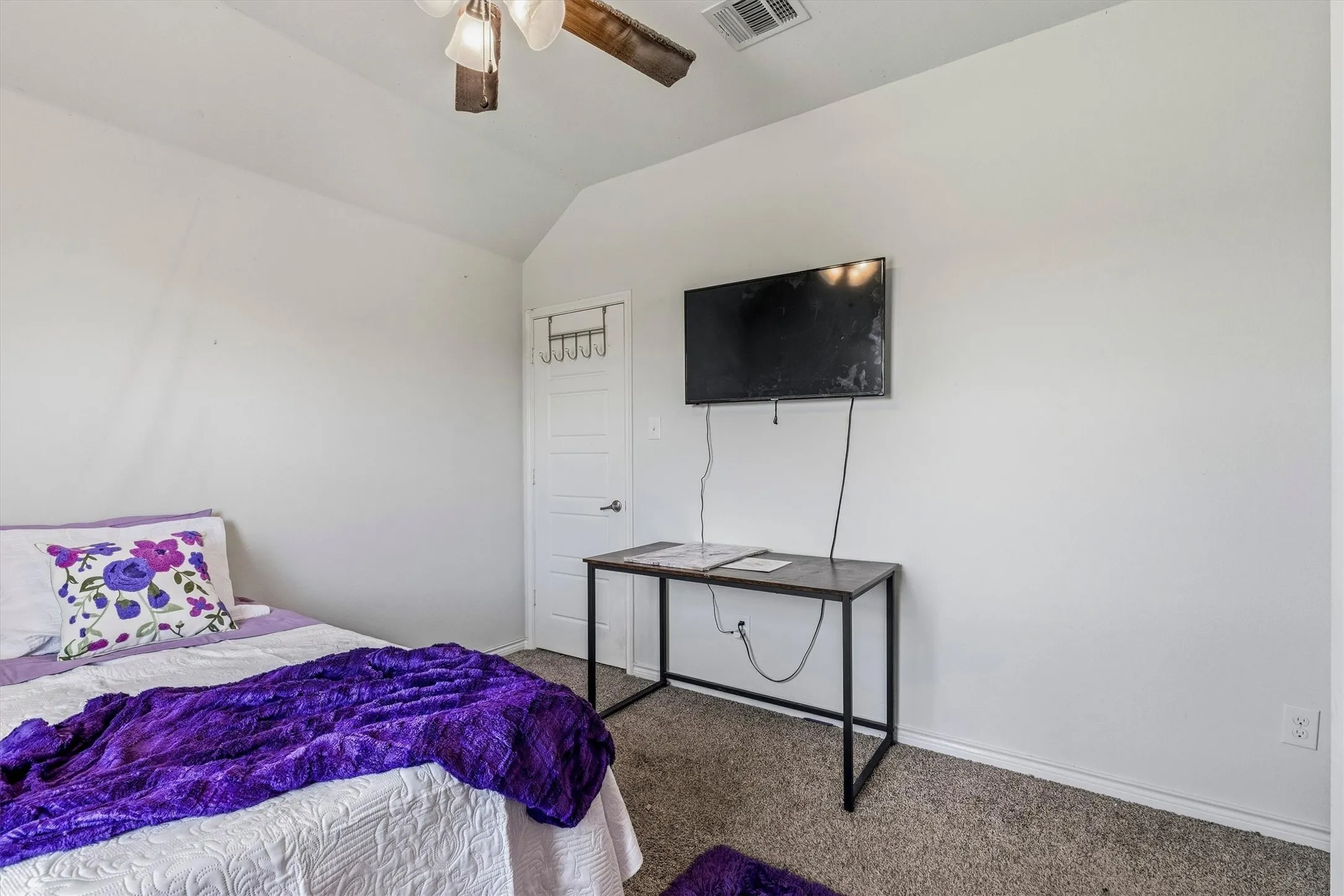 Single Family Residence For Sale in Denton County , 2181 Olivereta Drive, Little Elm, Texas 75068, 4 Bedroom, 3 Bathroom, 2 Garage spaces, 2,246 Sqft, built in 2019, mls#21400395, Real Estate Agent in Little Elm, Homes For Sale in Denton county, Homes For Sale in Little Elm, Realtor in Little Elm Texas, Real Estate Brokerage Independent Realty Texas, Luminita Cordes Realtor
