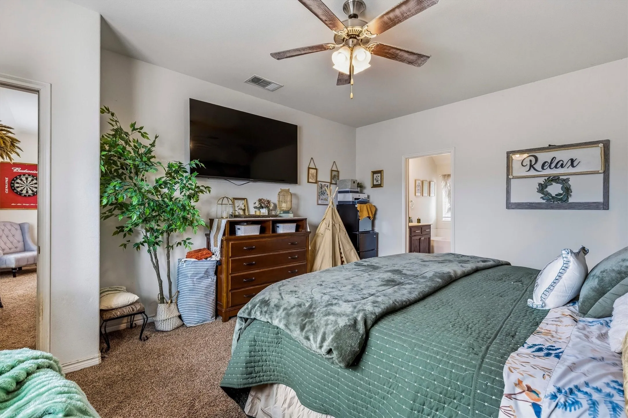 Single Family Residence For Sale in Denton County , 2181 Olivereta Drive, Little Elm, Texas 75068, 4 Bedroom, 3 Bathroom, 2 Garage spaces, 2,246 Sqft, built in 2019, mls#21400395, Real Estate Agent in Little Elm, Homes For Sale in Denton county, Homes For Sale in Little Elm, Realtor in Little Elm Texas, Real Estate Brokerage Independent Realty Texas, Luminita Cordes Realtor