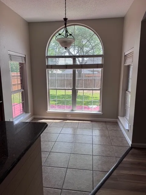 Single Family Residence For Rent in Tarrant County , 8800 Creede Trail, Fort Worth, Texas 76118, 3 Bedroom, 2 Bathroom, 2 Garage spaces, 1,542 Sqft, built in 1998, mls#21400309, Real Estate Agent in Fort Worth, Homes For Rent in Tarrant county, Homes For Rent in Fort Worth, Realtor in Fort Worth Texas, Real Estate Brokerage Independent Realty Texas, Luminita Cordes Realtor