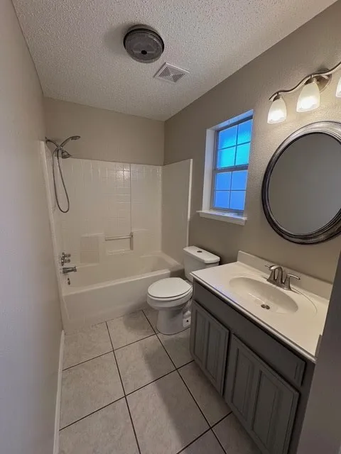 Single Family Residence For Rent in Tarrant County , 8800 Creede Trail, Fort Worth, Texas 76118, 3 Bedroom, 2 Bathroom, 2 Garage spaces, 1,542 Sqft, built in 1998, mls#21400309, Real Estate Agent in Fort Worth, Homes For Rent in Tarrant county, Homes For Rent in Fort Worth, Realtor in Fort Worth Texas, Real Estate Brokerage Independent Realty Texas, Luminita Cordes Realtor