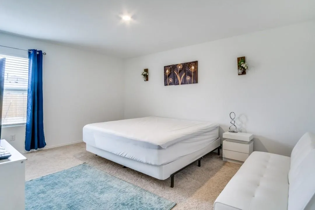 Single Family Residence For Rent in Tarrant County , 2808 Slatewood Drive, Fort Worth, Texas 76179, 3 Bedroom, 2 Bathroom, 2 Garage spaces, 1,276 Sqft, built in 2023, mls#21400485, Real Estate Agent in Fort Worth, Homes For Rent in Tarrant county, Homes For Rent in Fort Worth, Realtor in Fort Worth Texas, Real Estate Brokerage Independent Realty Texas, Luminita Cordes Realtor
