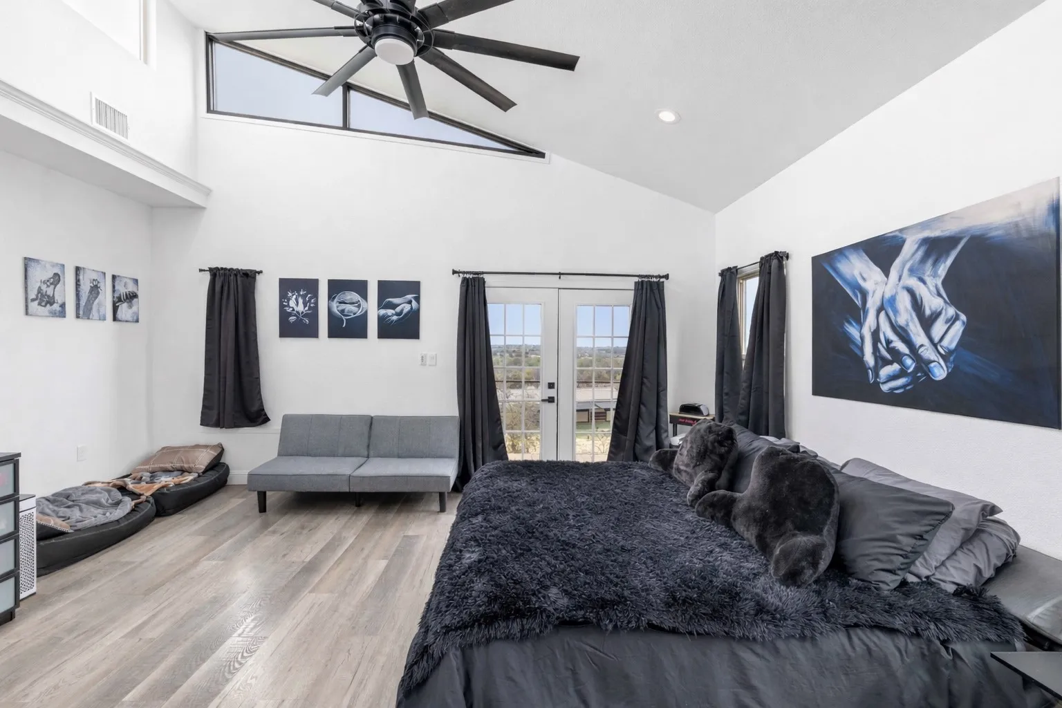 Single Family Residence For Sale in Comanche County , 115 Comanche Vista Drive, Comanche, Texas 76442, 3 Bedroom, 2 Bathroom, 2 Garage spaces, 2,100 Sqft, built in 2021, mls#21391772, Real Estate Agent in Comanche, Homes For Sale in Comanche county, Homes For Sale in Comanche, Realtor in Comanche Texas, Real Estate Brokerage Independent Realty Texas, Luminita Cordes Realtor