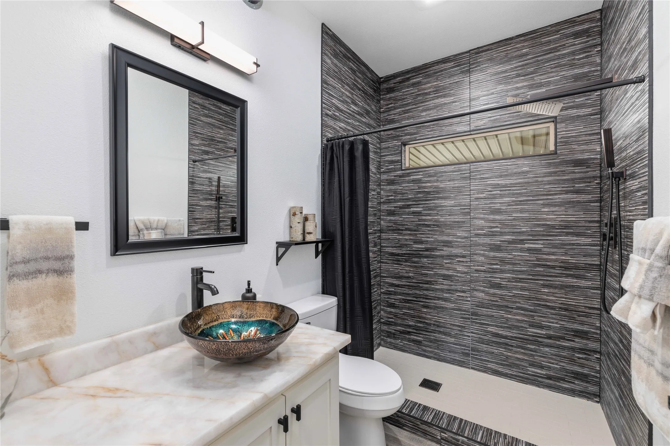Single Family Residence For Sale in Comanche County , 115 Comanche Vista Drive, Comanche, Texas 76442, 3 Bedroom, 2 Bathroom, 2 Garage spaces, 2,100 Sqft, built in 2021, mls#21391772, Real Estate Agent in Comanche, Homes For Sale in Comanche county, Homes For Sale in Comanche, Realtor in Comanche Texas, Real Estate Brokerage Independent Realty Texas, Luminita Cordes Realtor