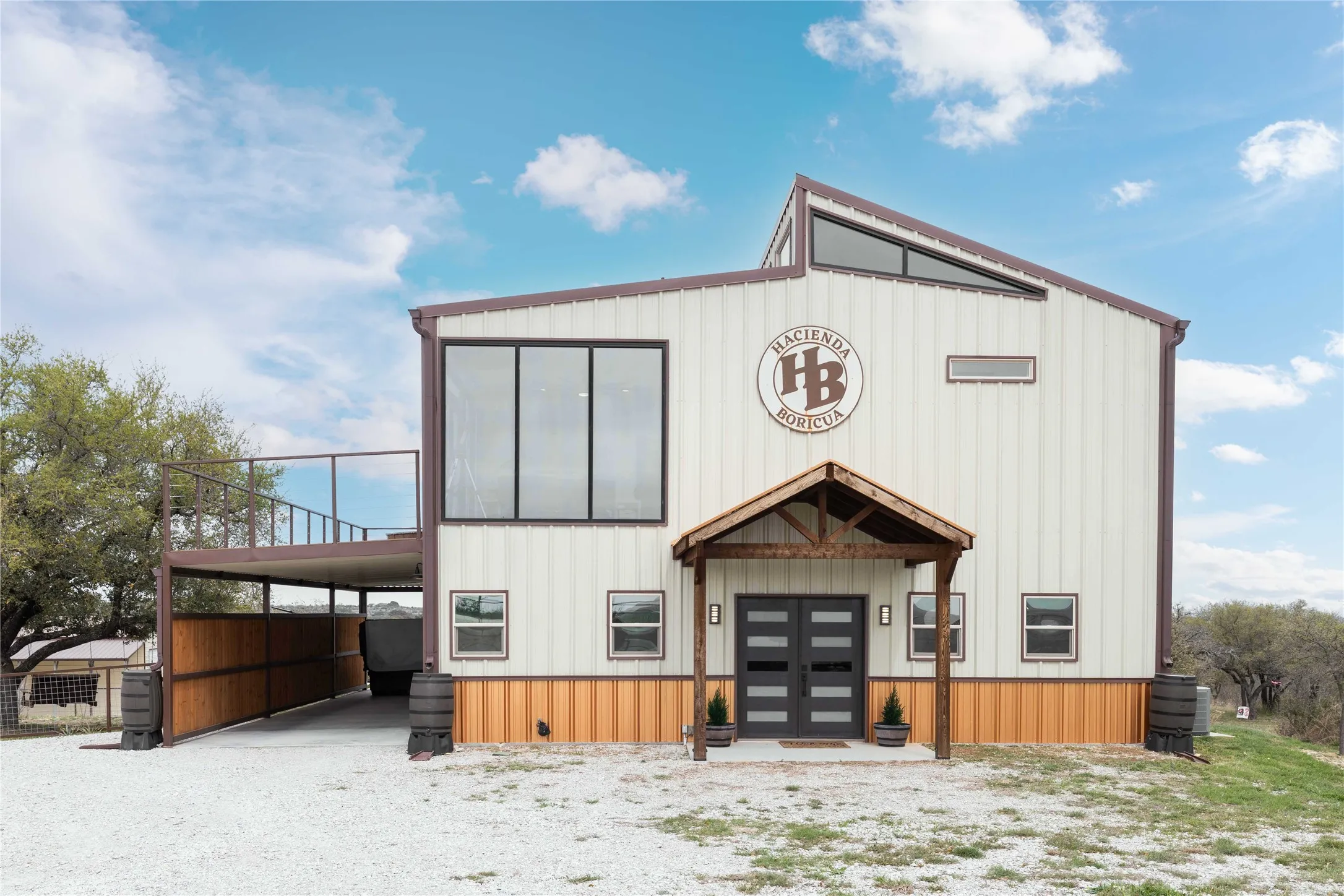Single Family Residence For Sale in Comanche County , 115 Comanche Vista Drive, Comanche, Texas 76442, 3 Bedroom, 2 Bathroom, 2 Garage spaces, 2,100 Sqft, built in 2021, mls#21391772, Real Estate Agent in Comanche, Homes For Sale in Comanche county, Homes For Sale in Comanche, Realtor in Comanche Texas, Real Estate Brokerage Independent Realty Texas, Luminita Cordes Realtor