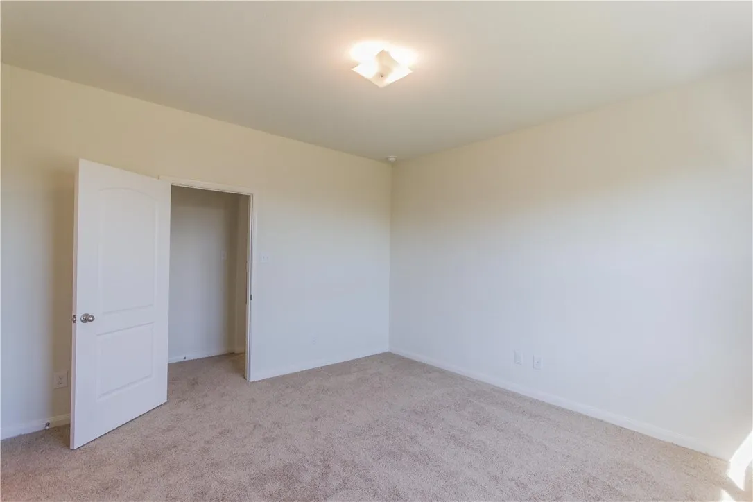 Single Family Residence For Rent in Collin County , 1605 Park Trails, Princeton, Texas 75407, 3 Bedroom, 2 Bathroom, 2 Garage spaces, 1,608 Sqft, built in 2018, mls#21387758, Real Estate Agent in Princeton, Homes For Rent in Collin county, Homes For Rent in Princeton, Realtor in Princeton Texas, Real Estate Brokerage Independent Realty Texas, Luminita Cordes Realtor